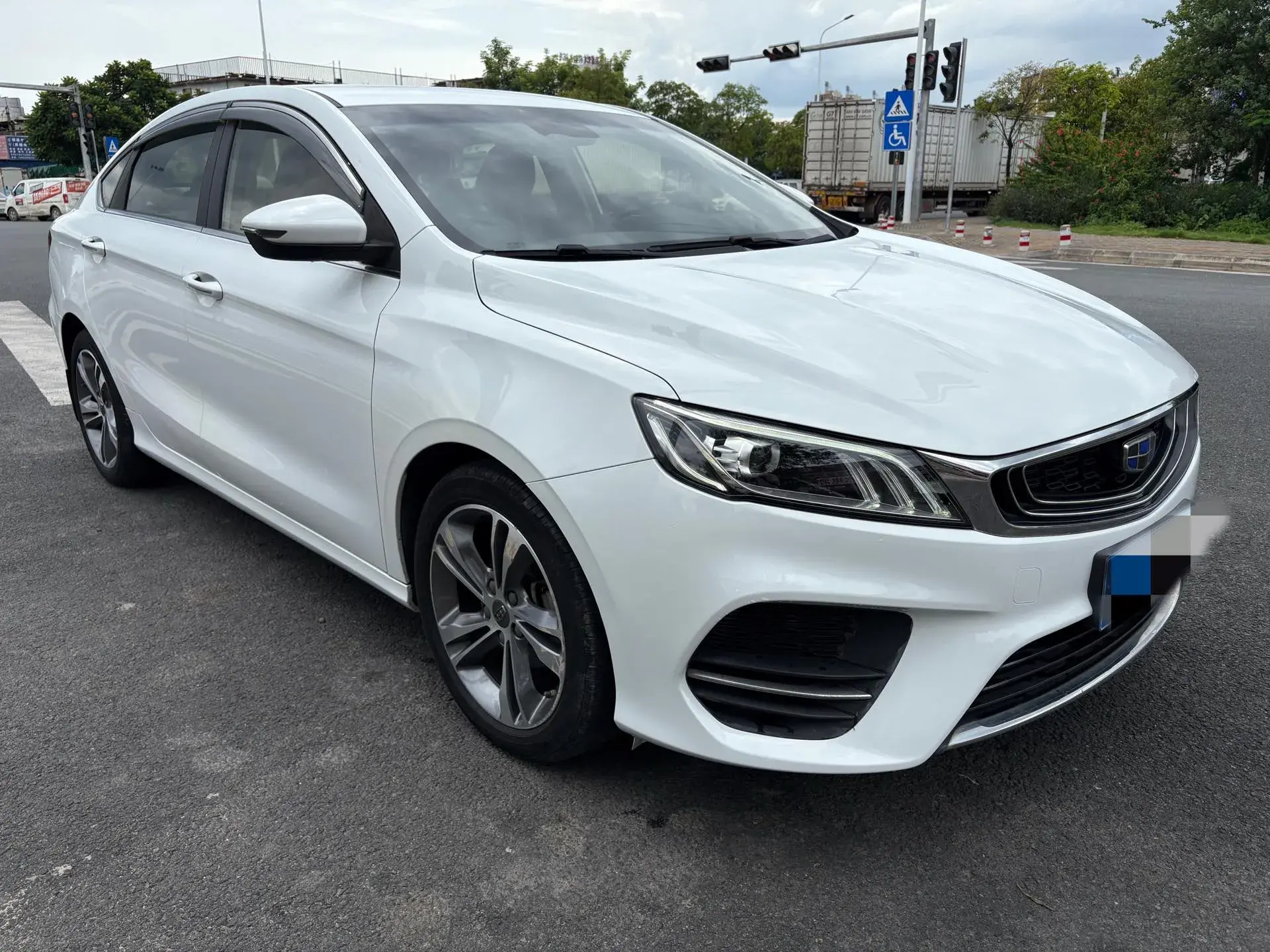 2018 GEELY BINRAY thumbnail 3