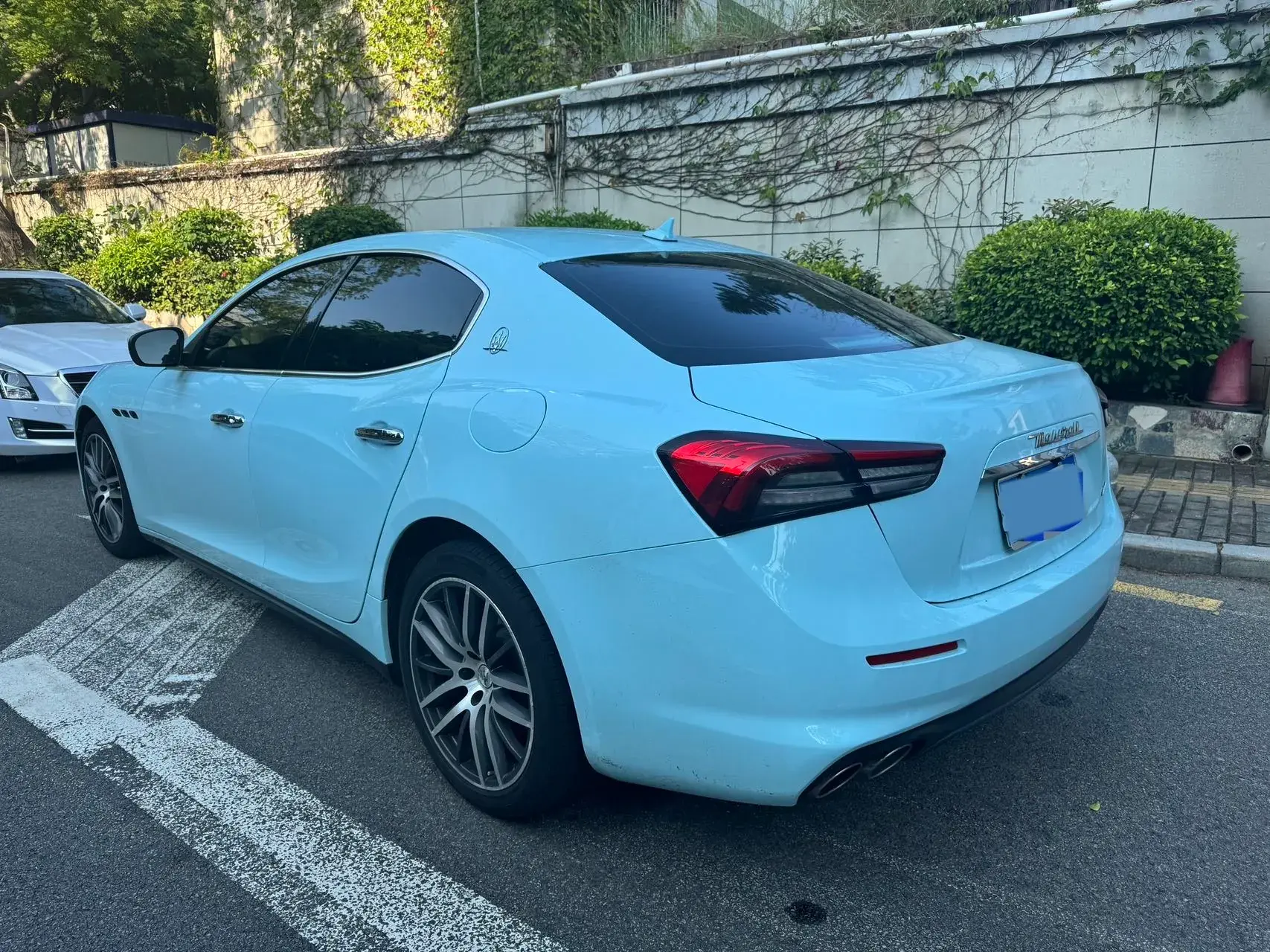 2021 MASERATI GHIBLI thumbnail 4