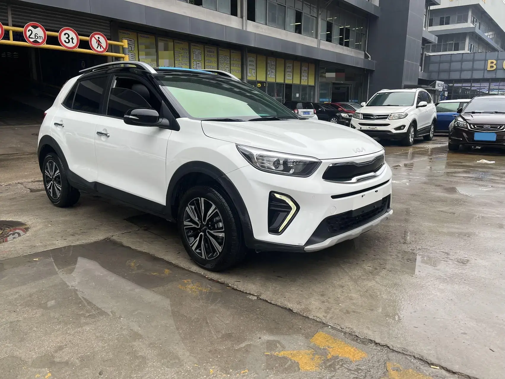 2021 KIA KX1 thumbnail 3