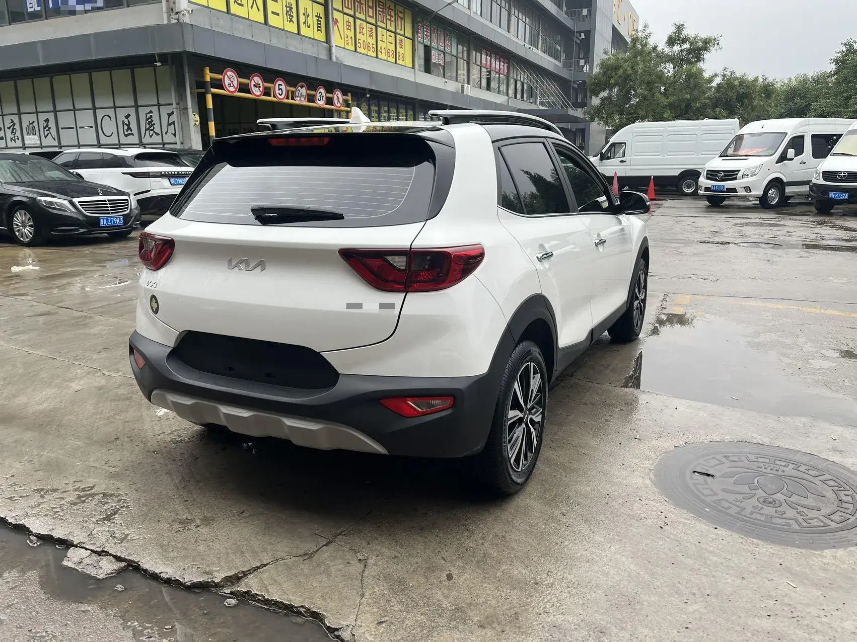 2021 KIA KX1 thumbnail 4