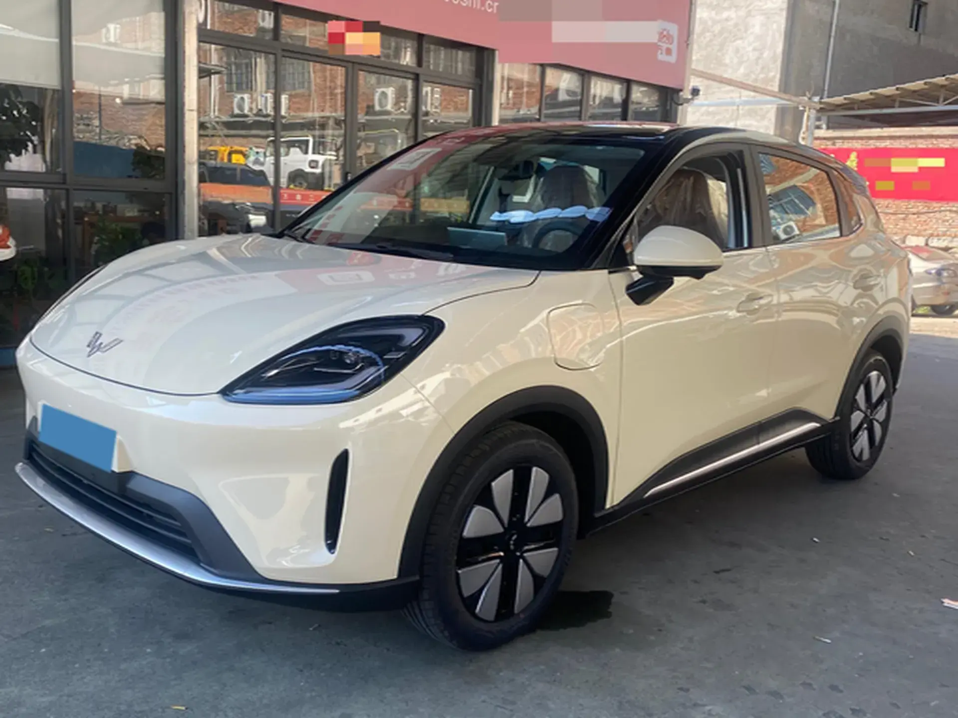 2025 WULING BINGUO view 1