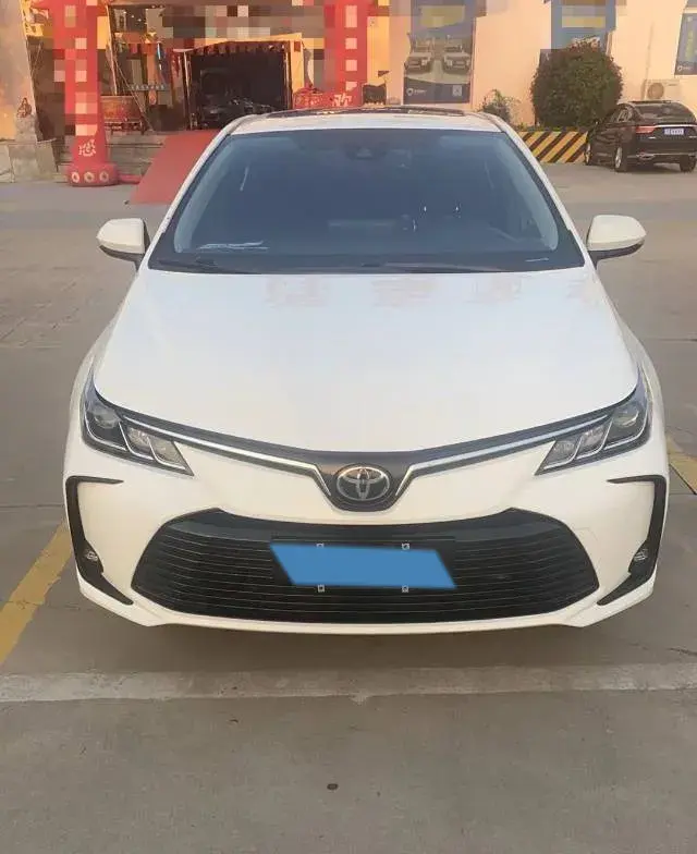 2021 TOYOTA COROLLA thumbnail 2