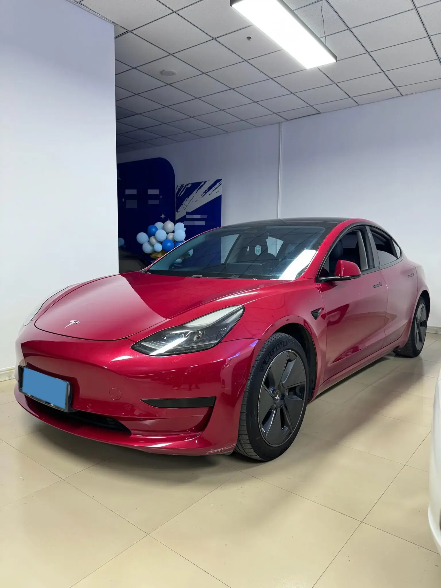 2021 TESLA MODEL view 1