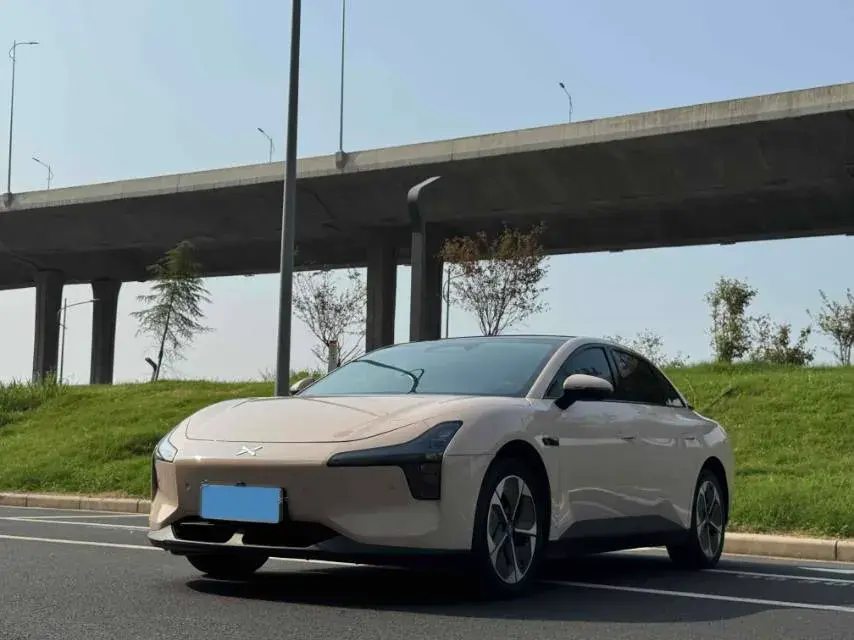 2024 XPENG MONA view 1