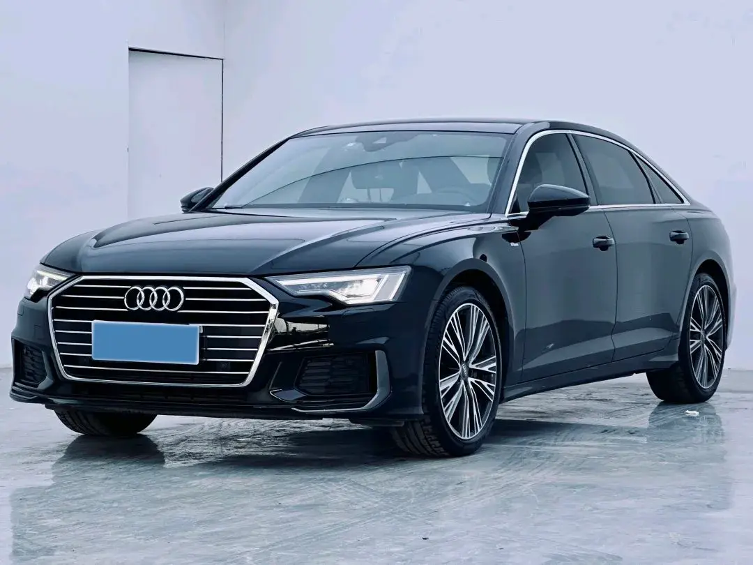 2021 AUDI A6L view 1
