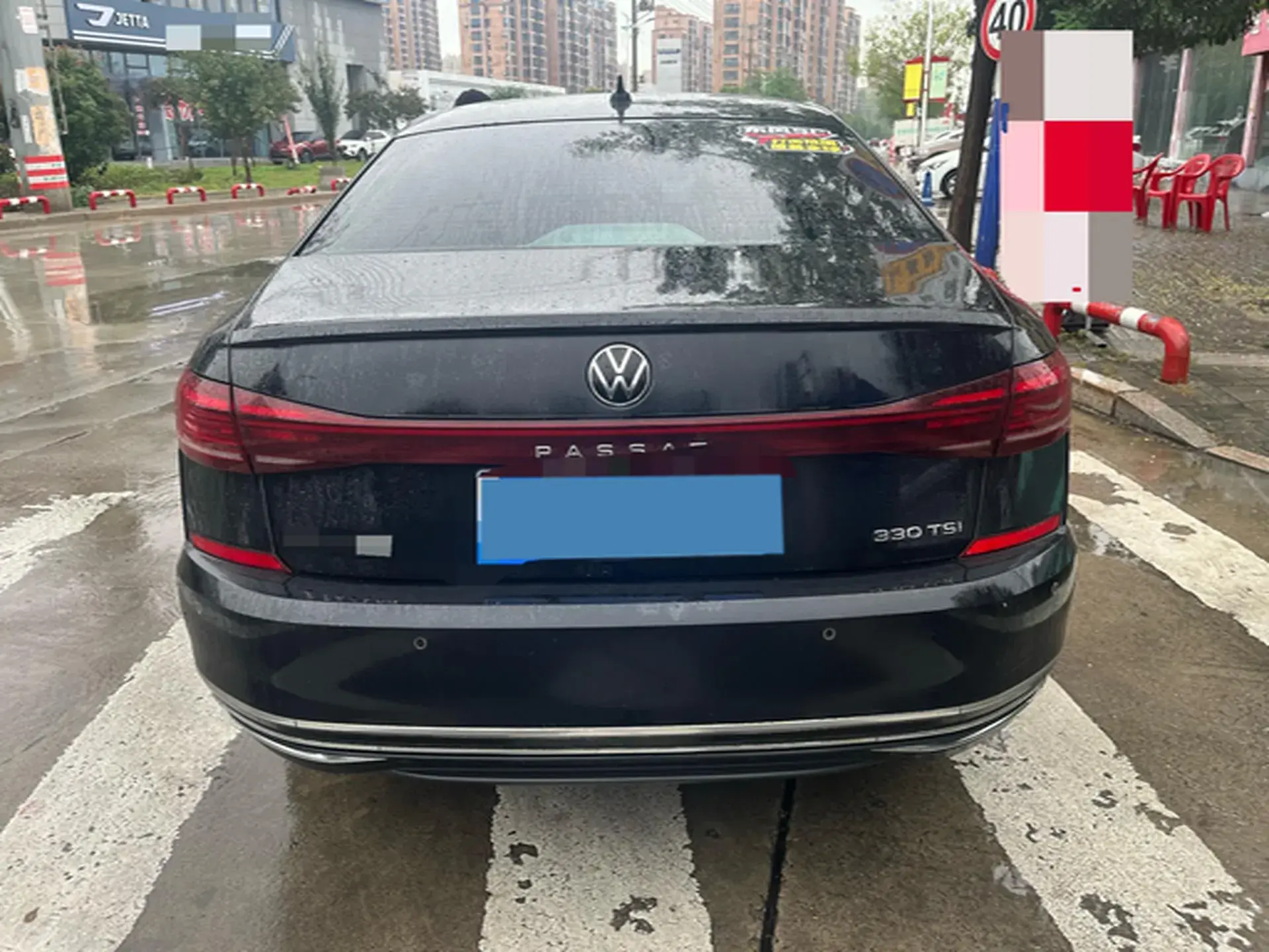 2023 VOLKSWAGEN PASSAT thumbnail 3