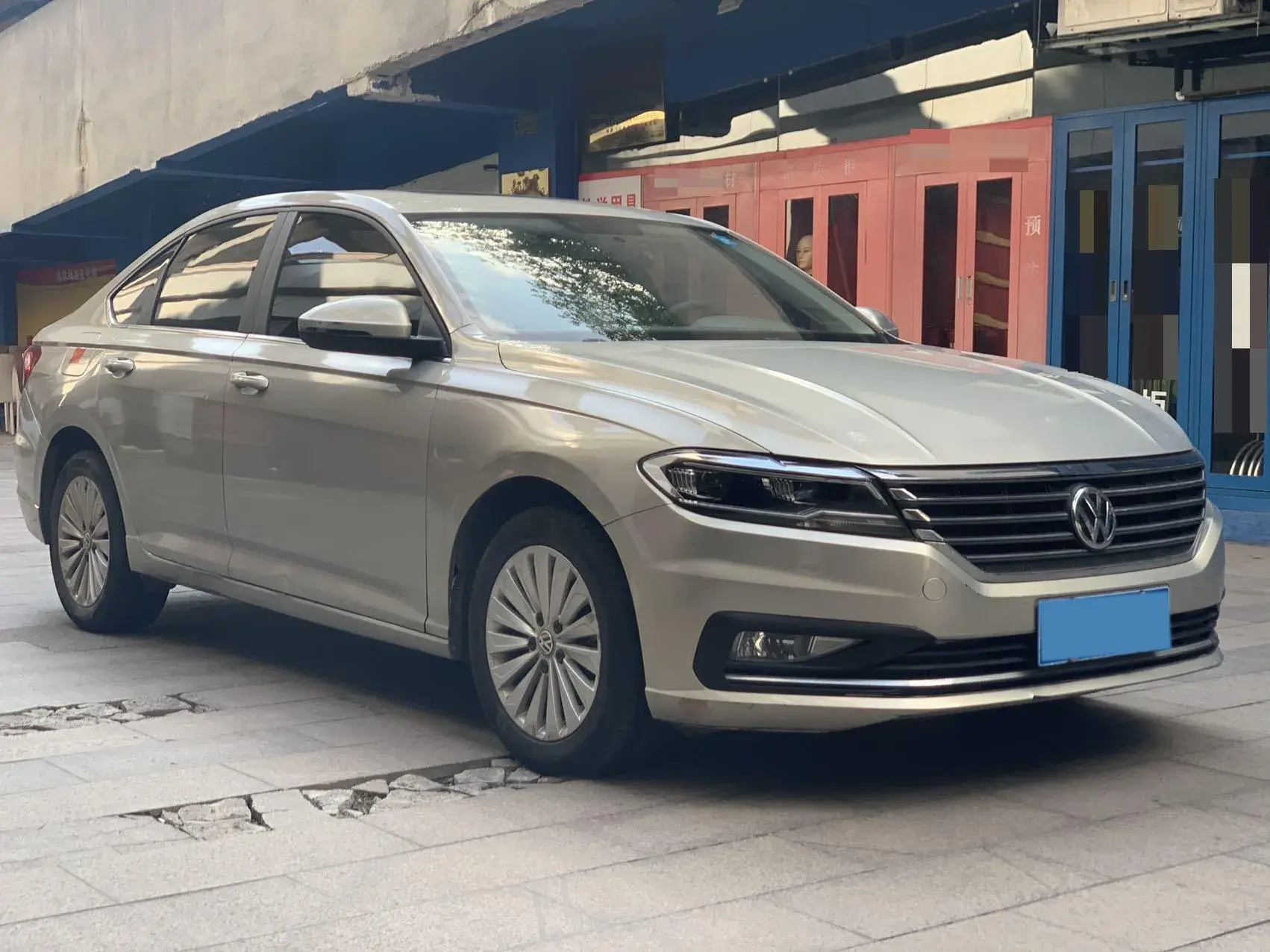 2018 VOLKSWAGEN LAVIDA thumbnail 2