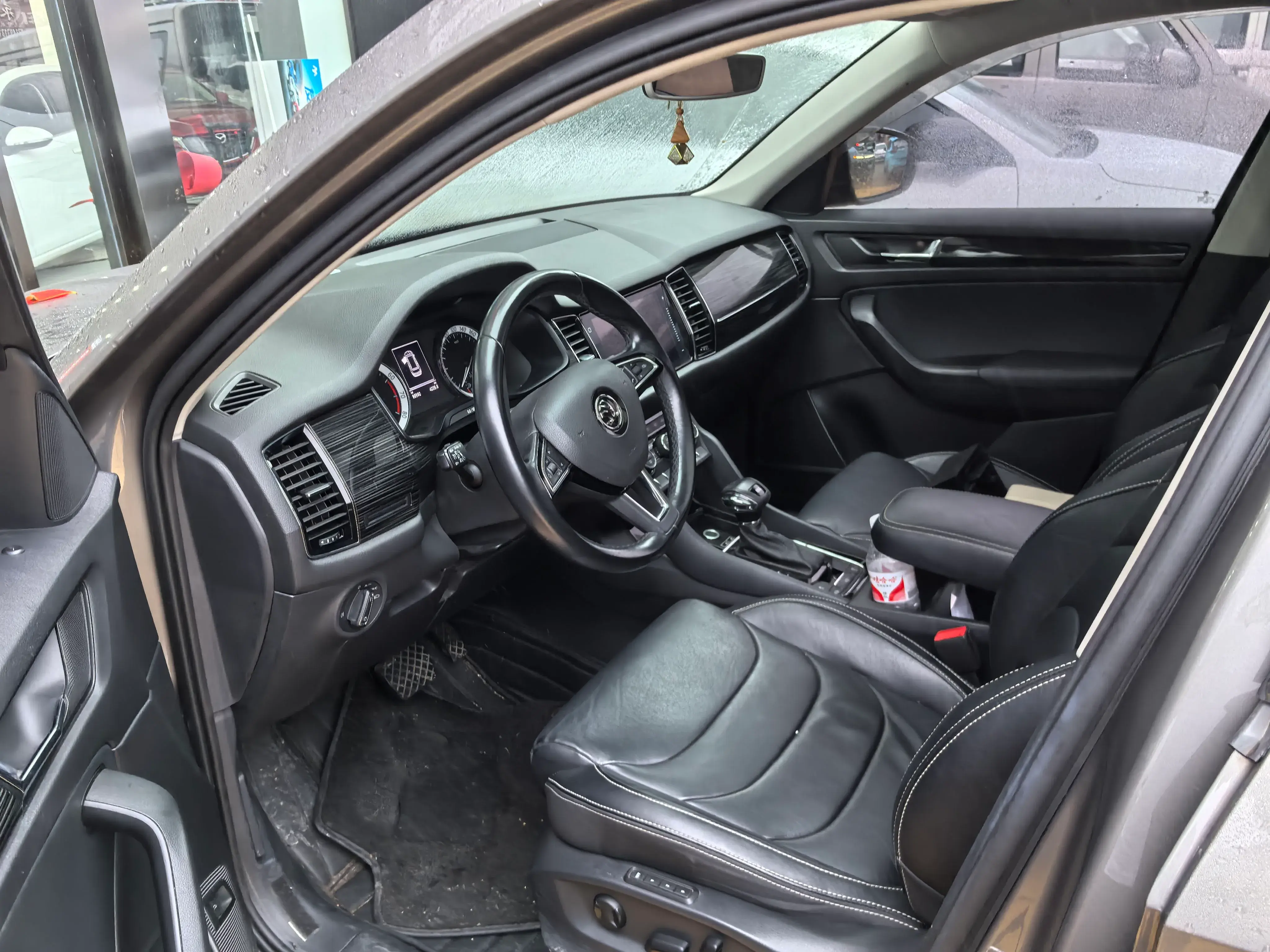 2018 SKODA KODIAK thumbnail 2