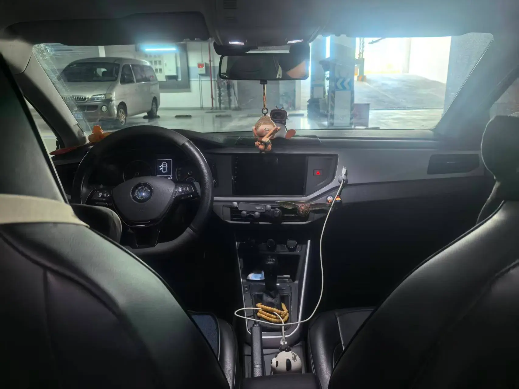 2019 VOLKSWAGEN POLO thumbnail 4