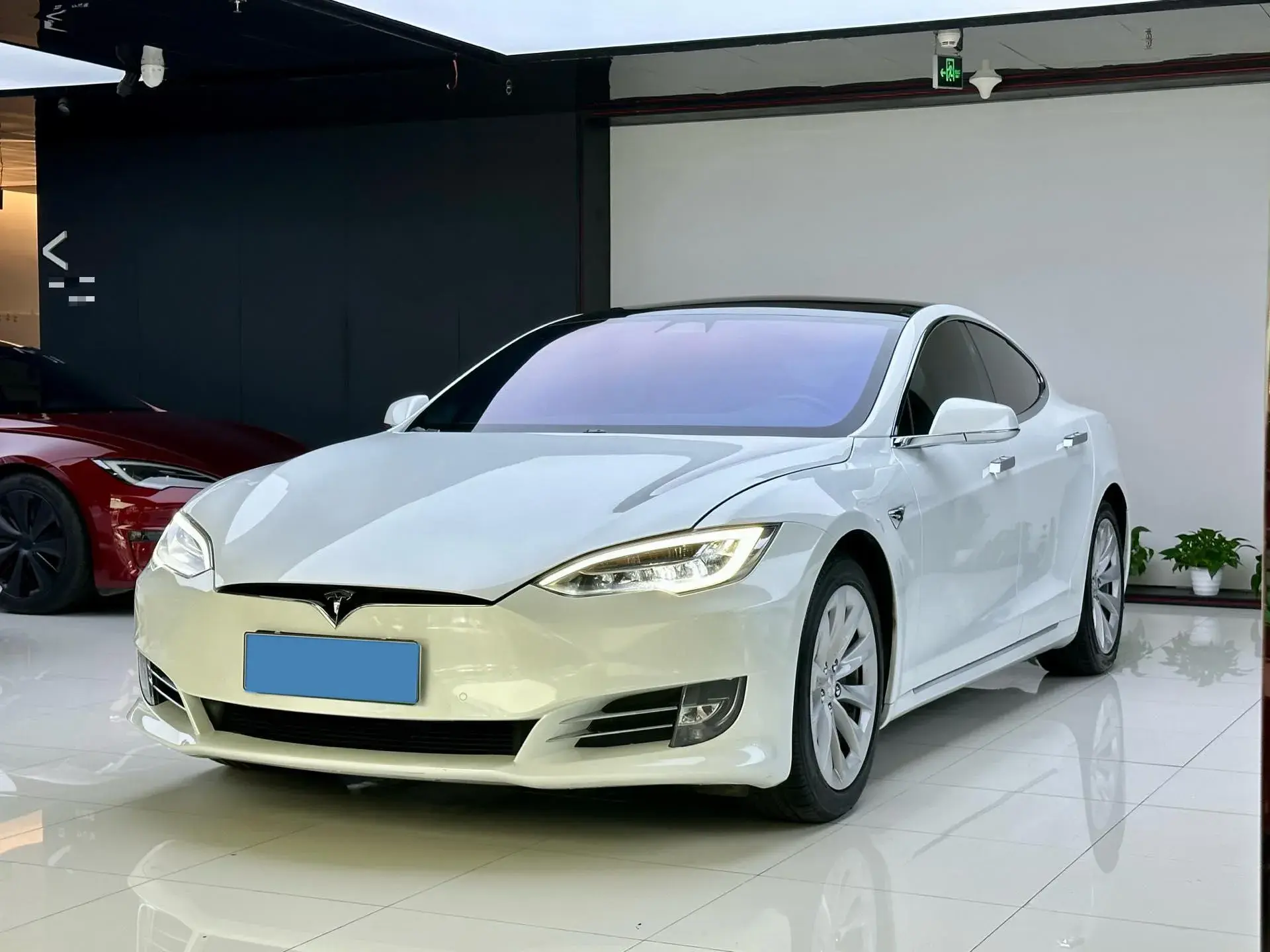 2017 TESLA MODEL view 1