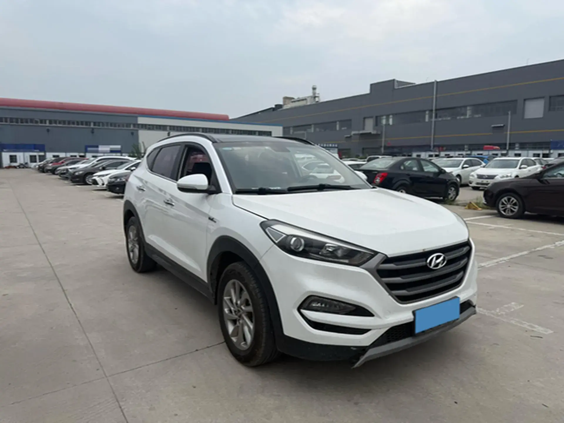 2018 HYUNDAI TUCSON thumbnail 3