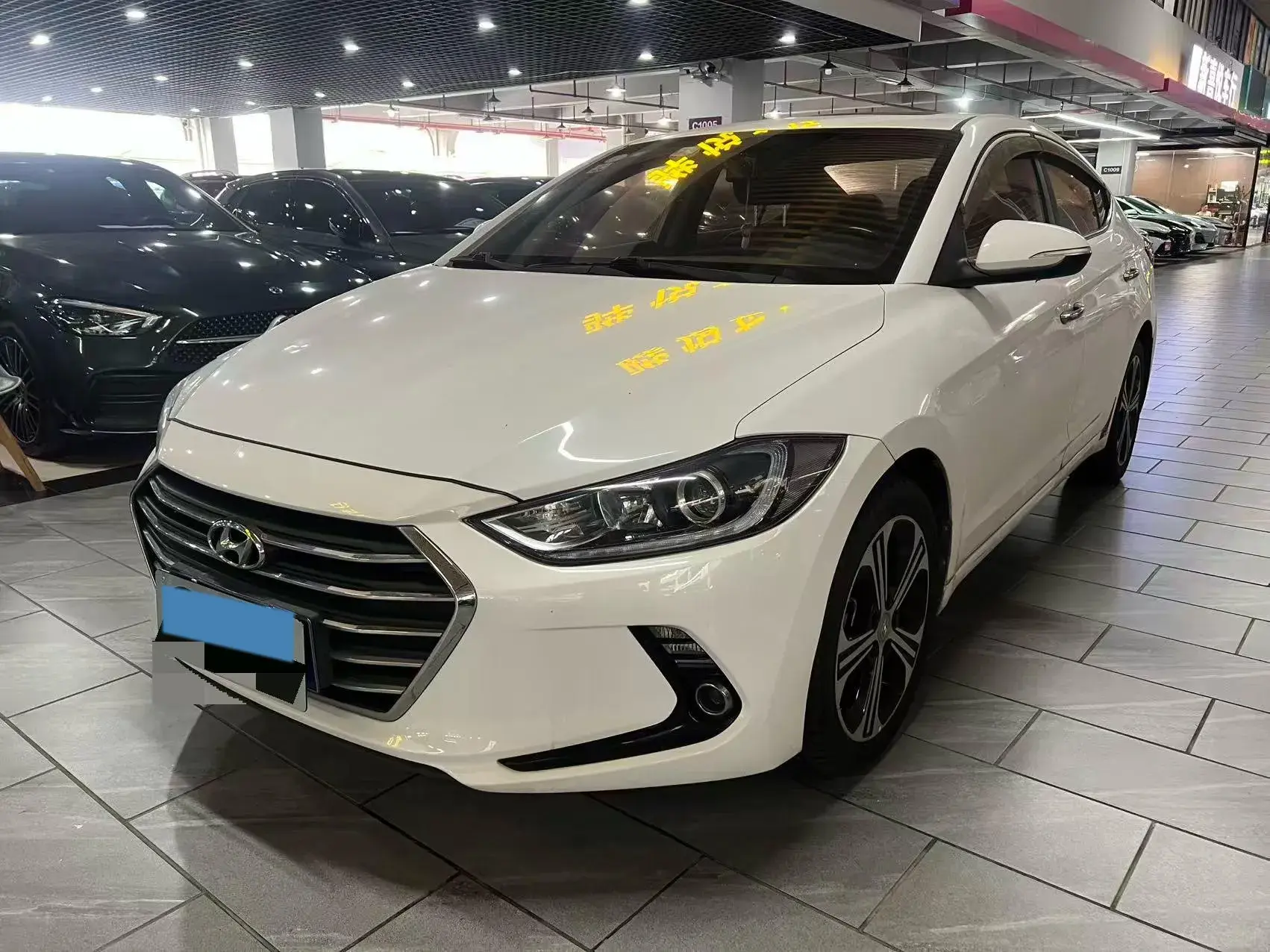 2018 HYUNDAI ELANTRA view 1