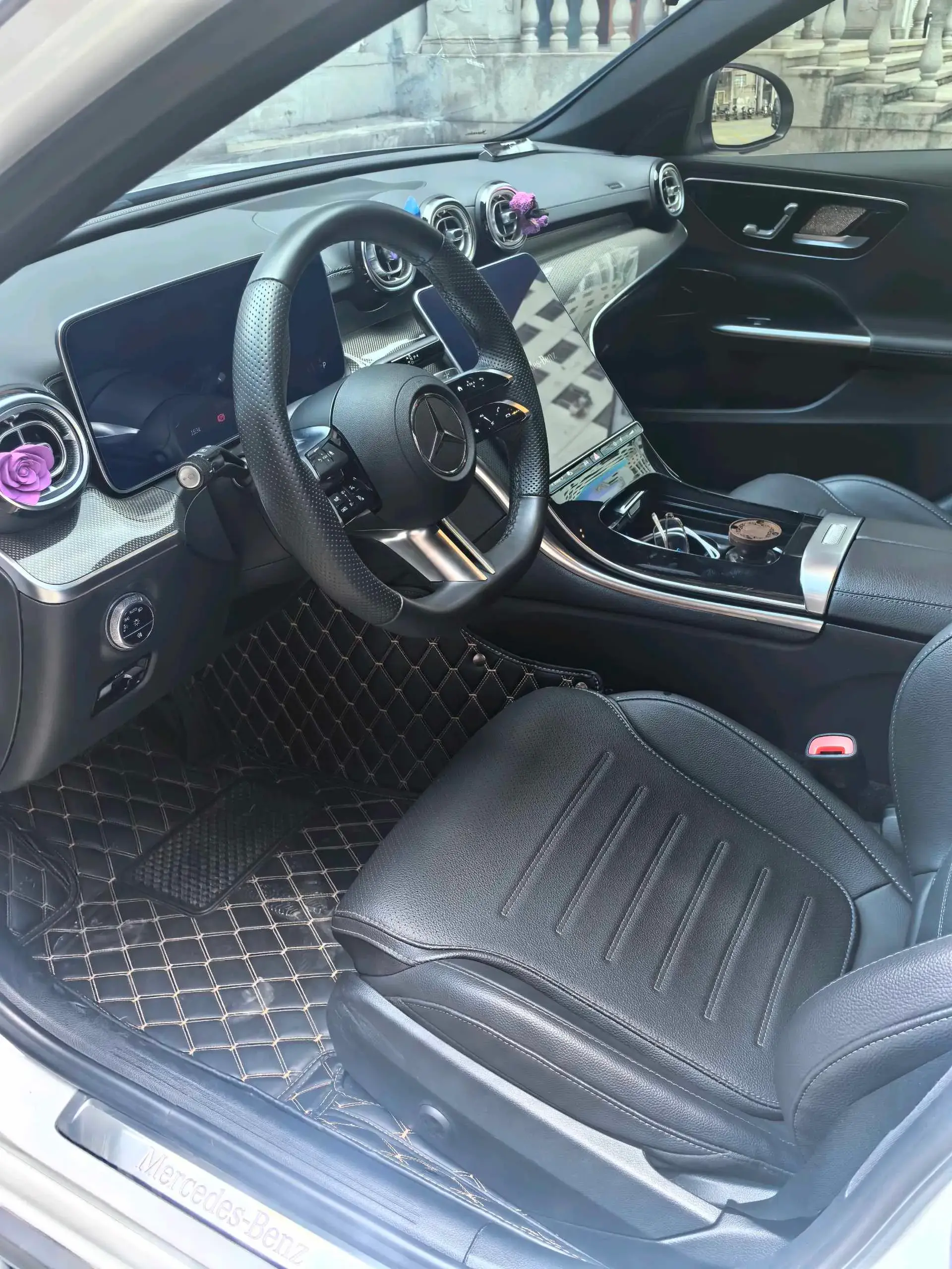 2023 MERCEDES-BENZ C thumbnail 3