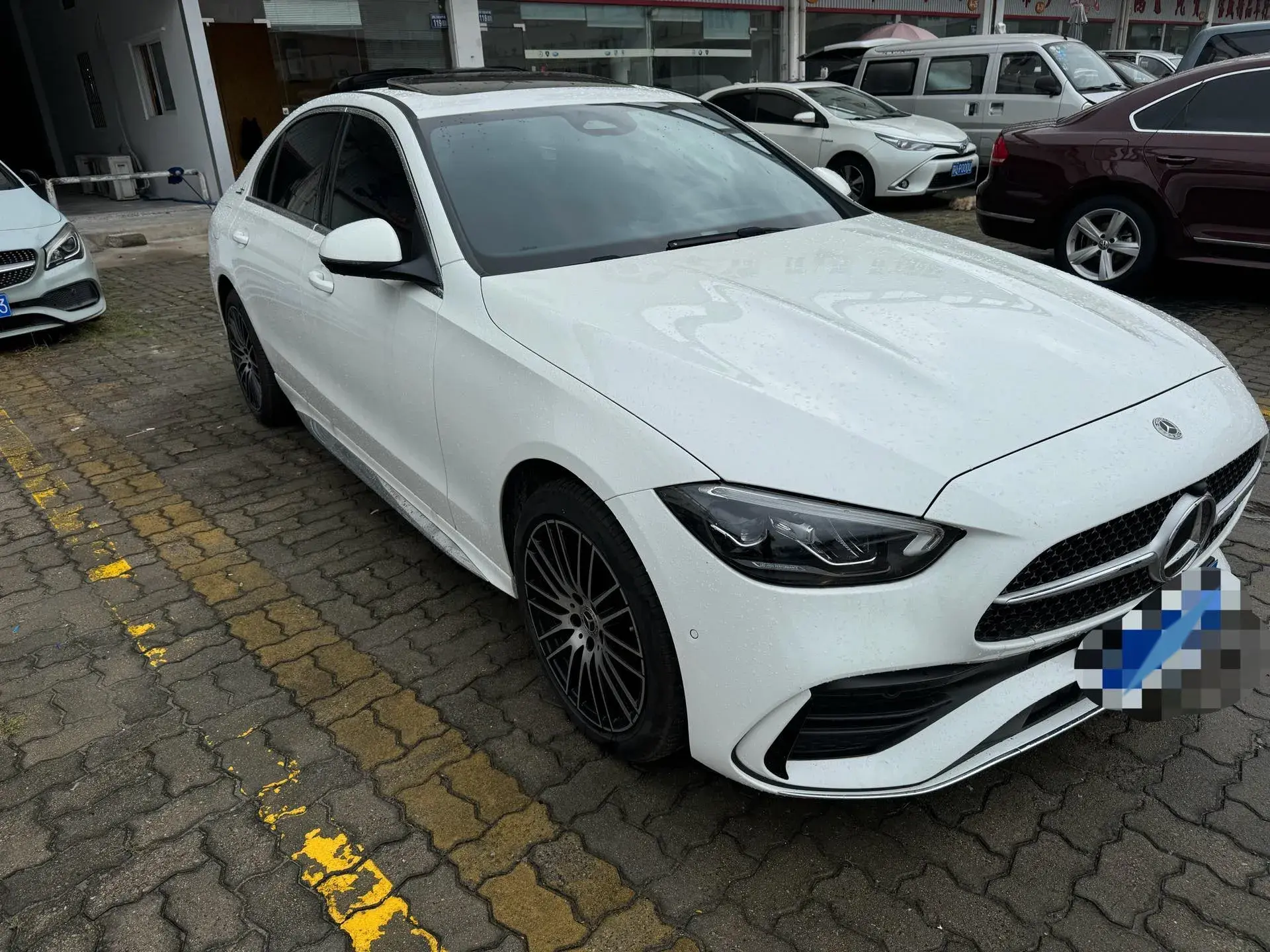 2024 MERCEDES-BENZ C thumbnail 2