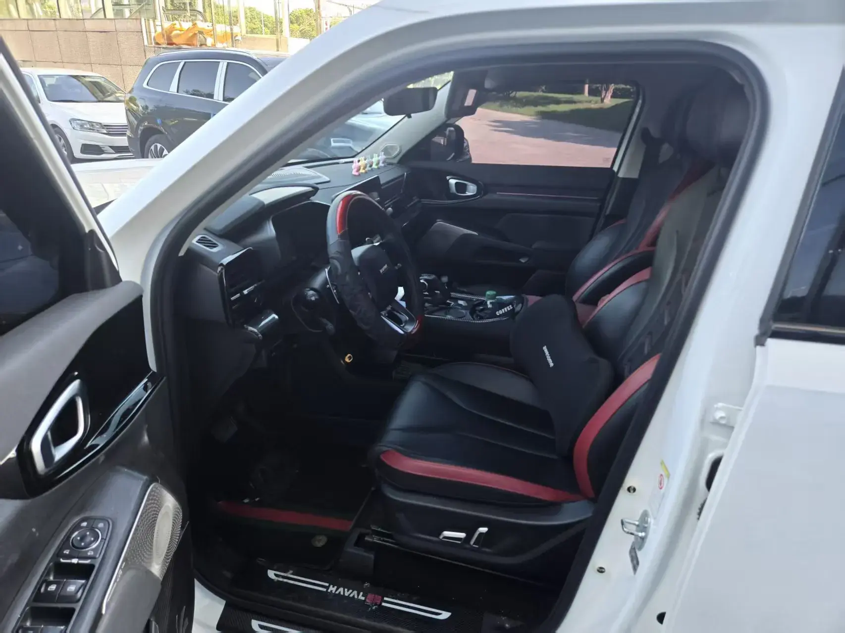 2022 HAVAL X thumbnail 2