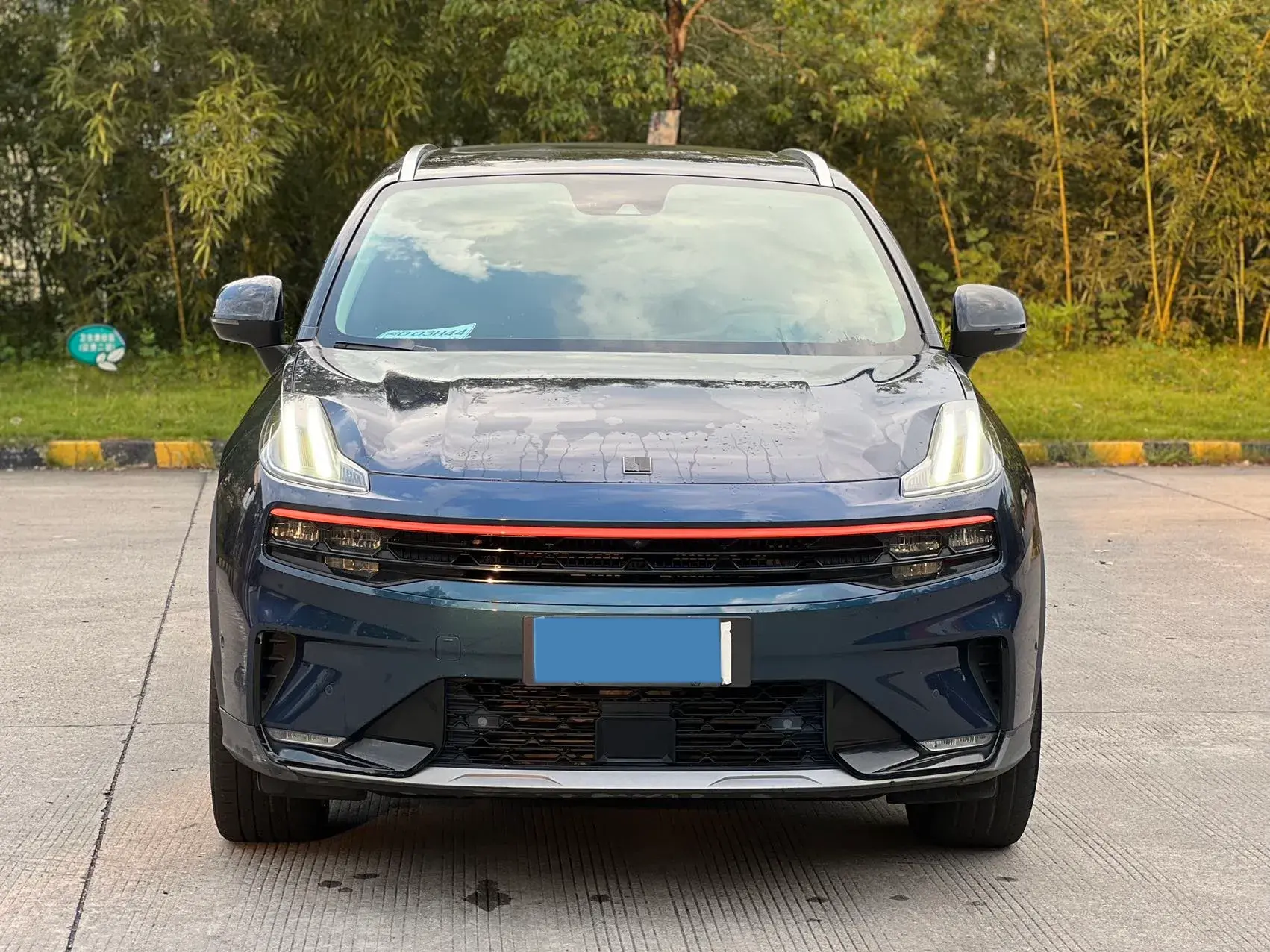 2020 LYNK&CO 06 thumbnail 2