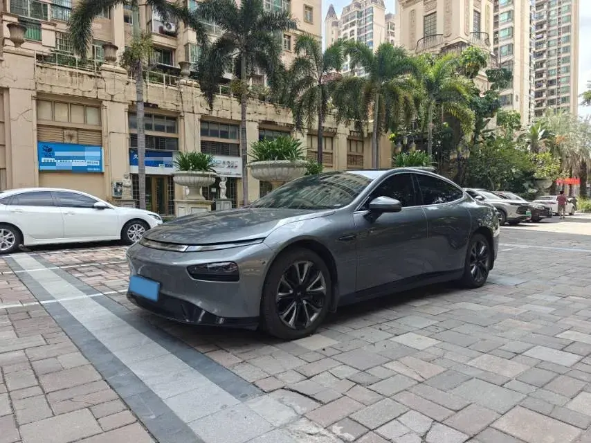 2021 XPENG P7 view 1