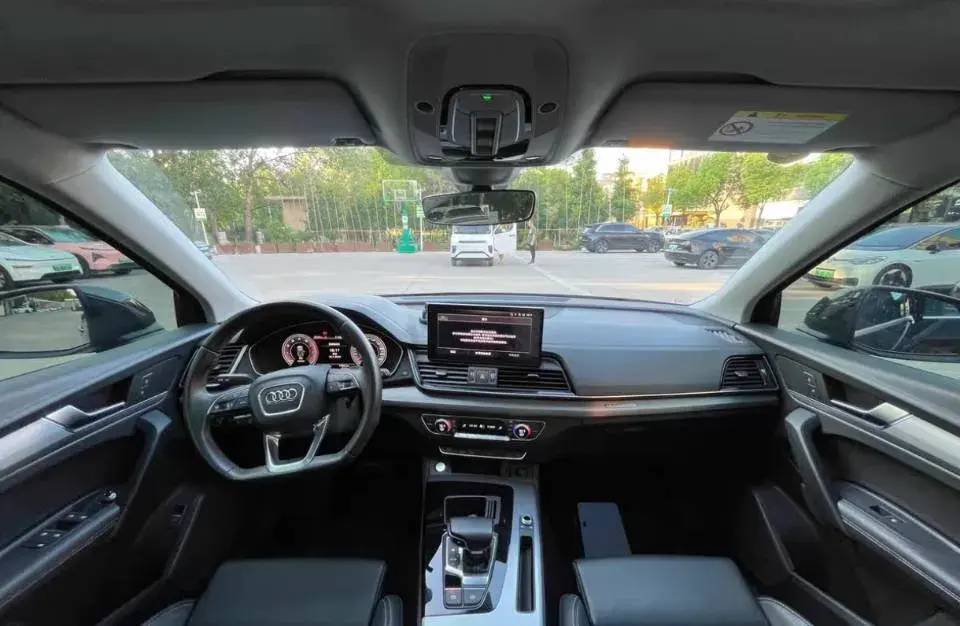 2022 AUDI Q5L thumbnail 3