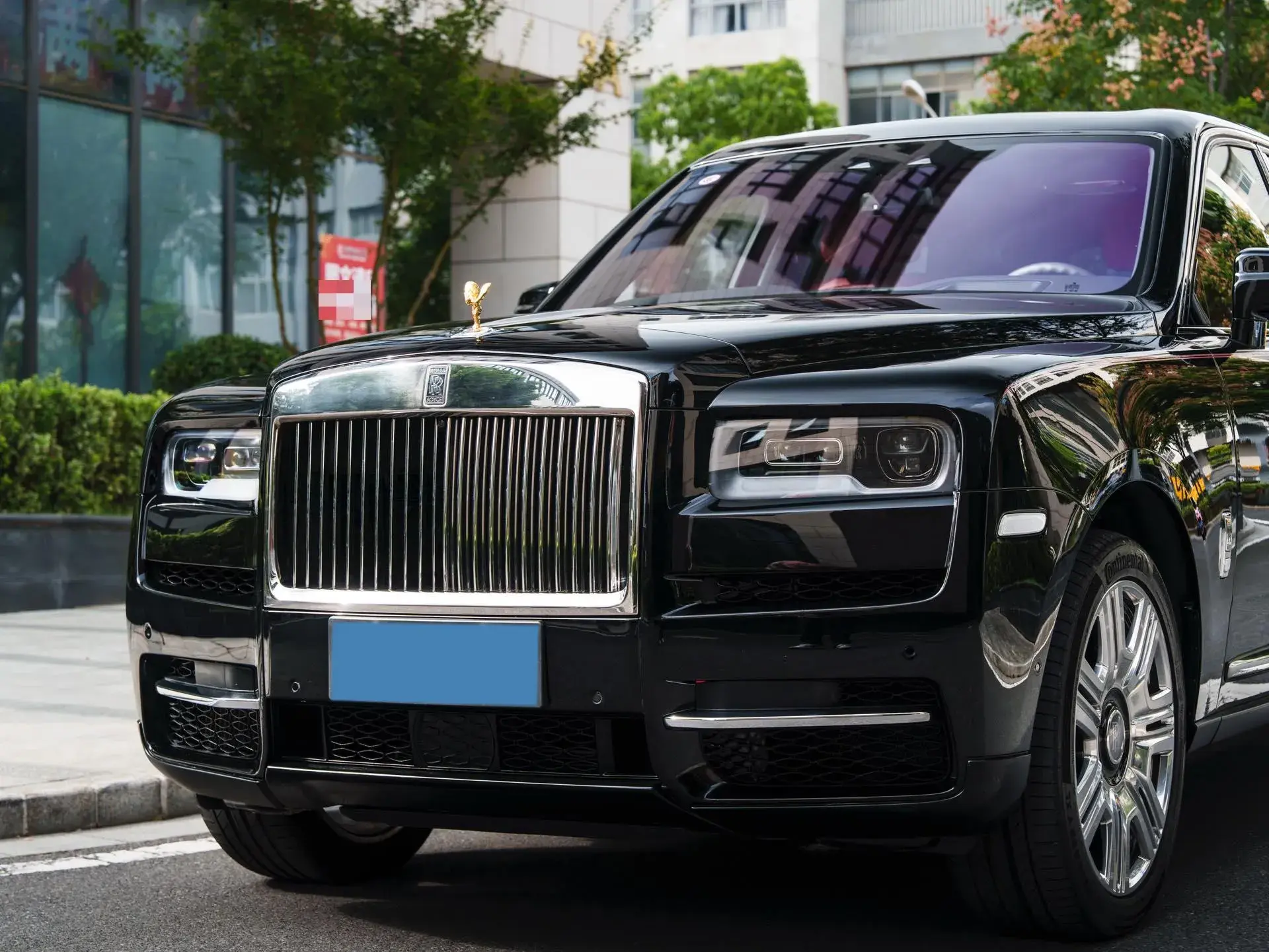 2018 ROLLS-ROYCE CULLINAN thumbnail 2