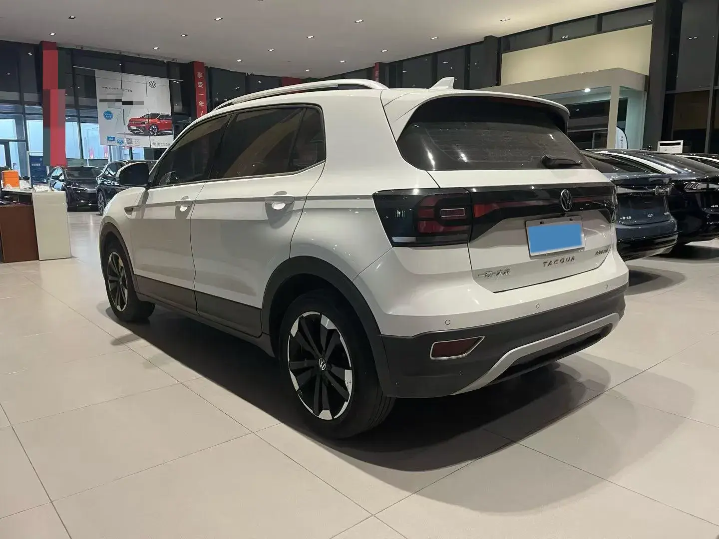 2023 VOLKSWAGEN TACQUA thumbnail 3