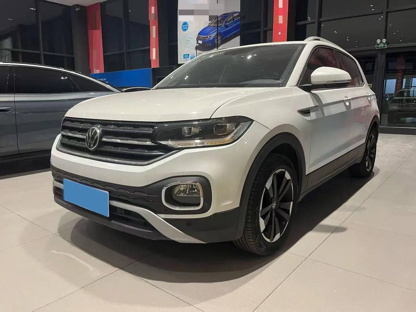 2023 VOLKSWAGEN TACQUA view 1