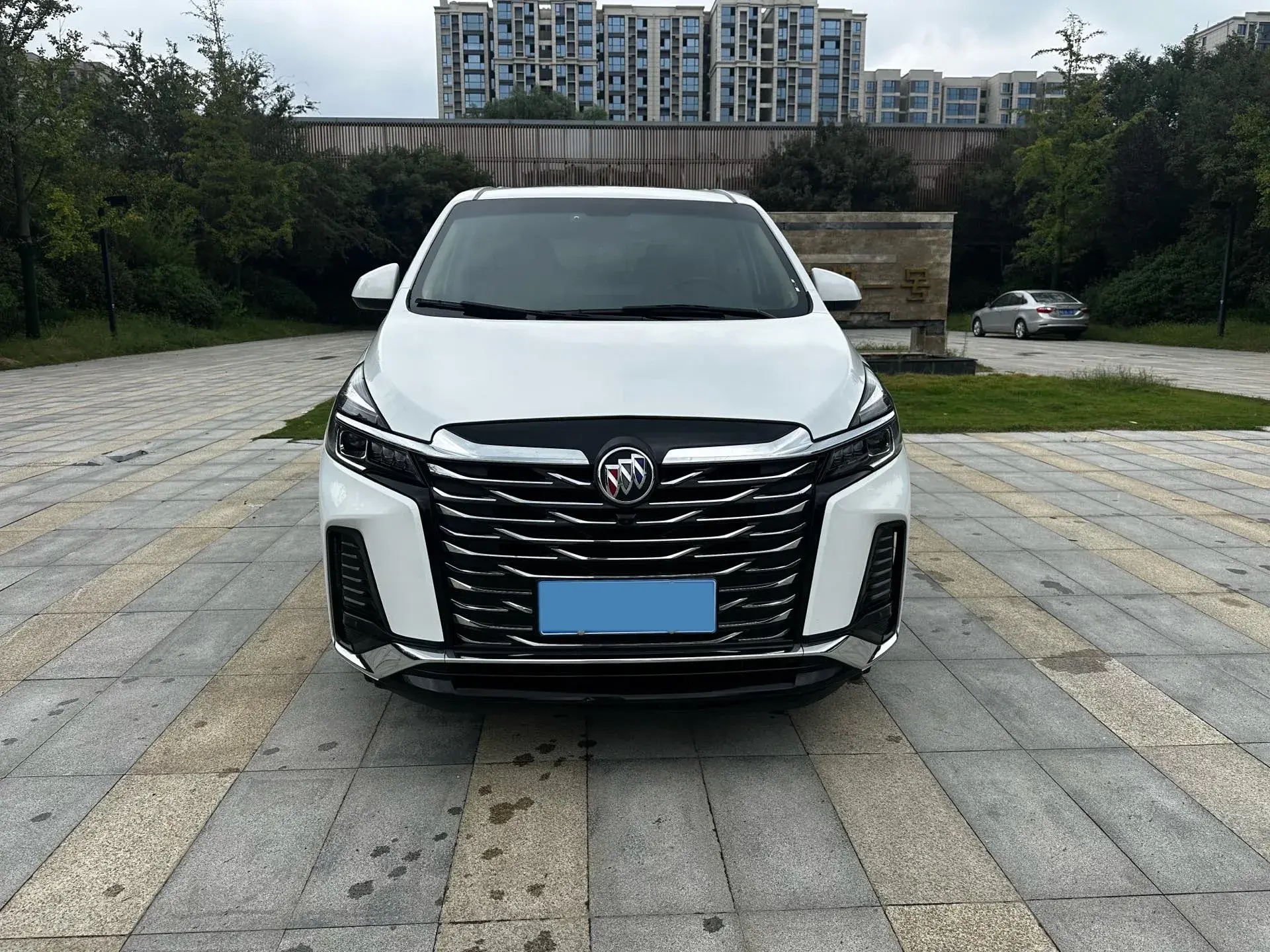 2023 BUICK GL8 thumbnail 2