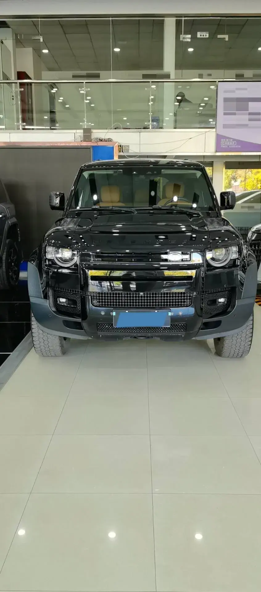 2023 LAND ROVER thumbnail 2