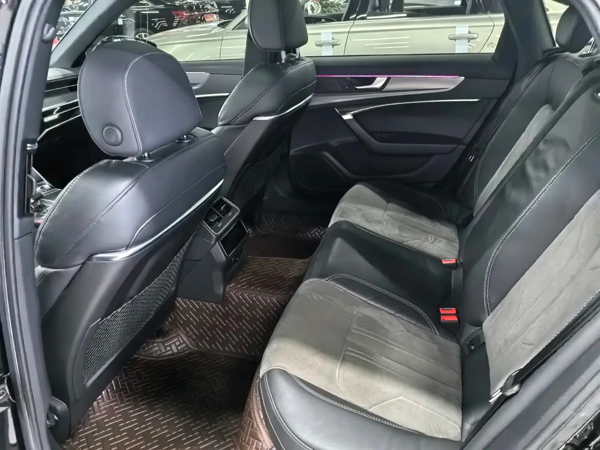 2021 AUDI A6L thumbnail 3