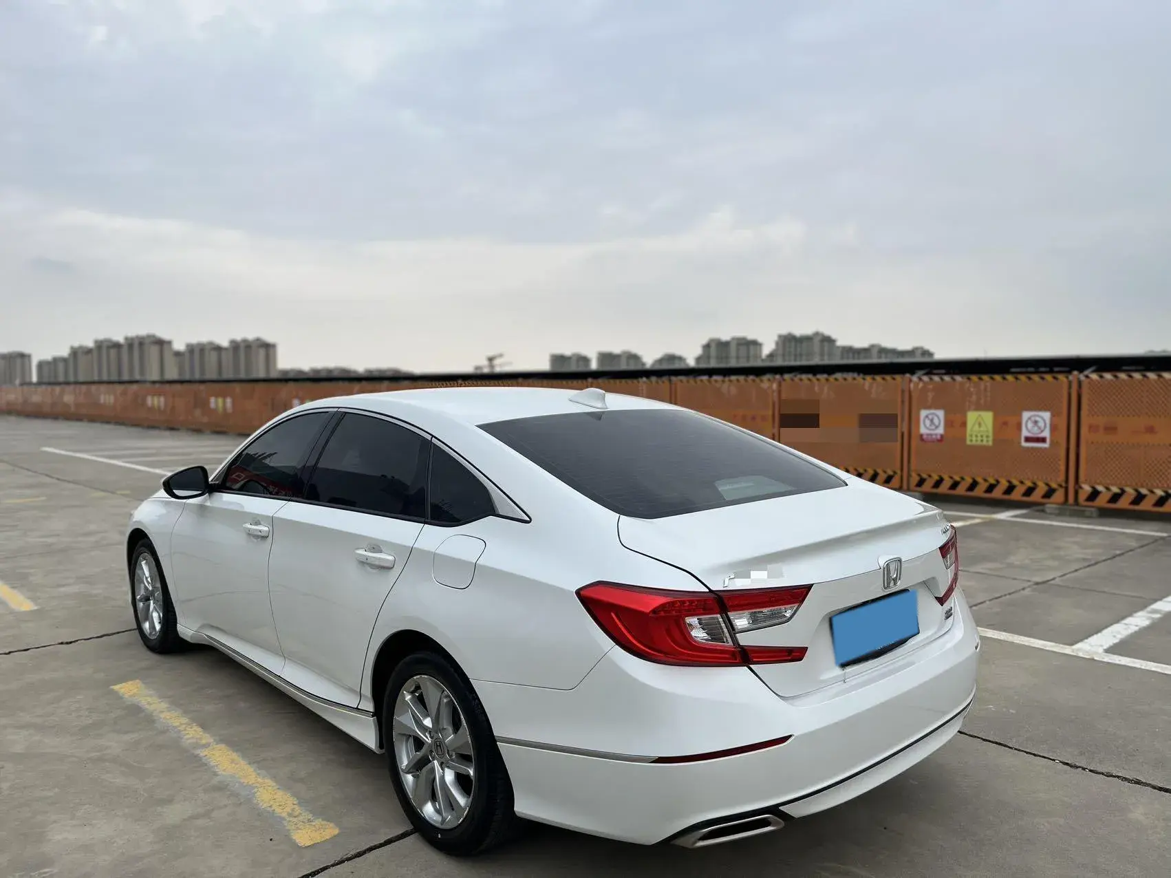 2018 HONDA ACCORD thumbnail 3