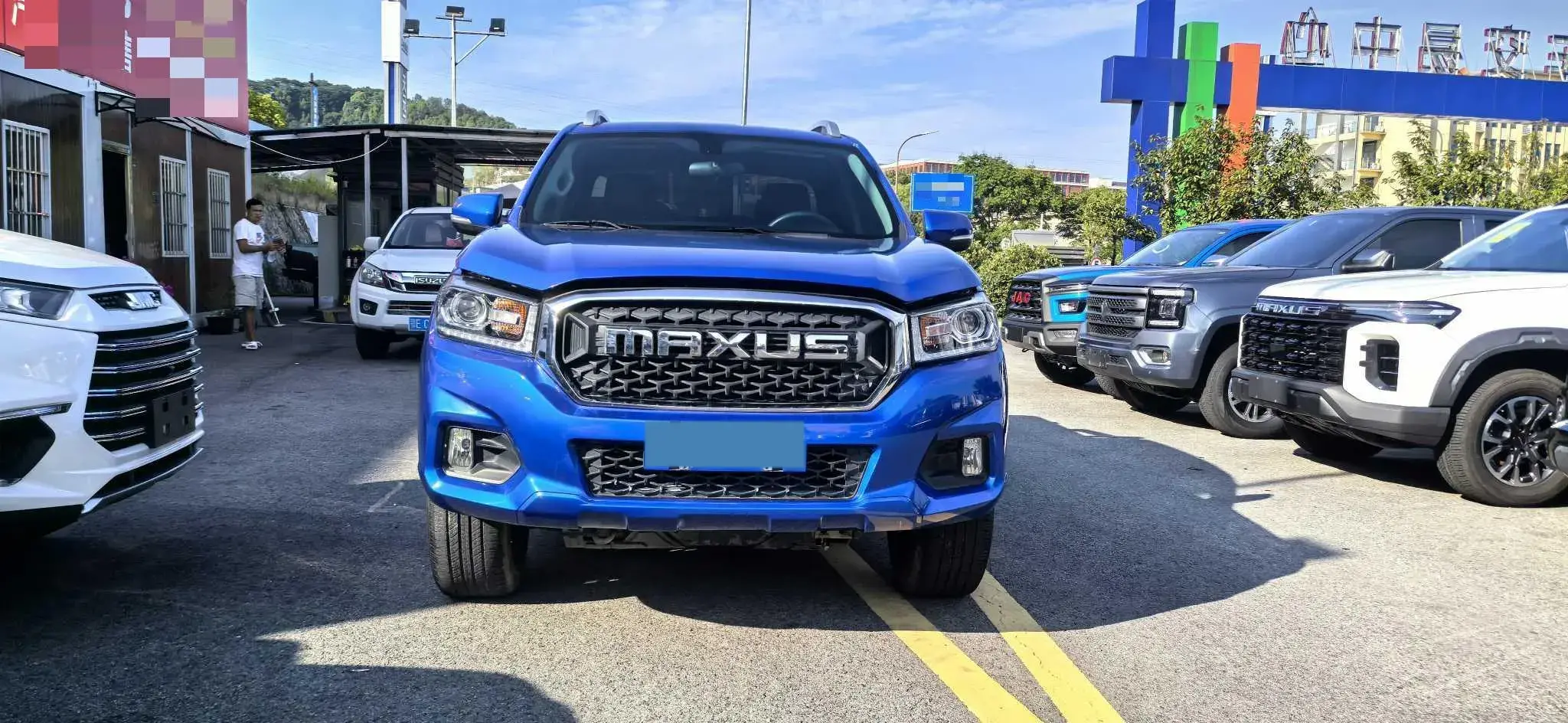 2021 MAXUS T70 thumbnail 2