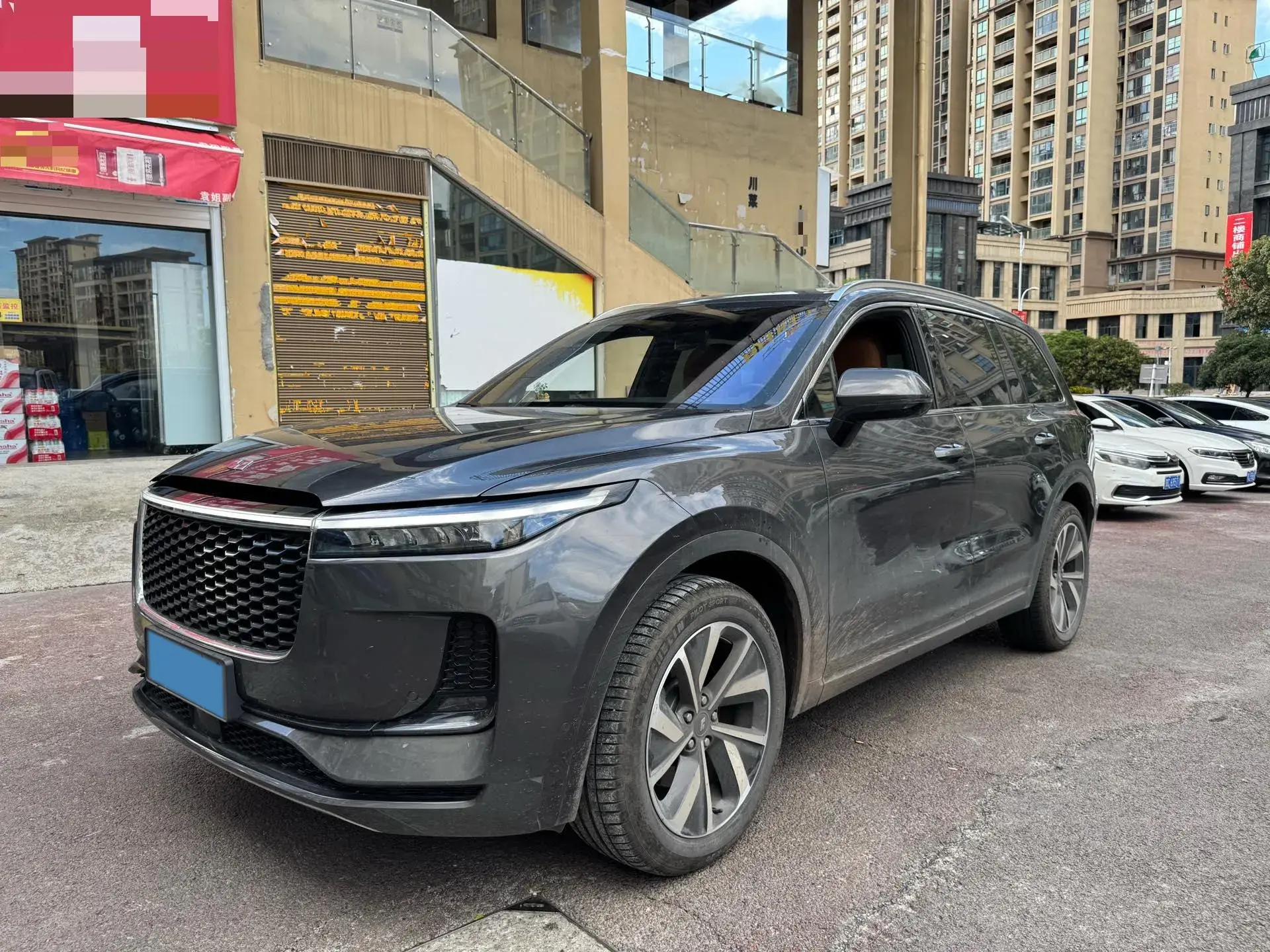 2021 LI ONE thumbnail 3