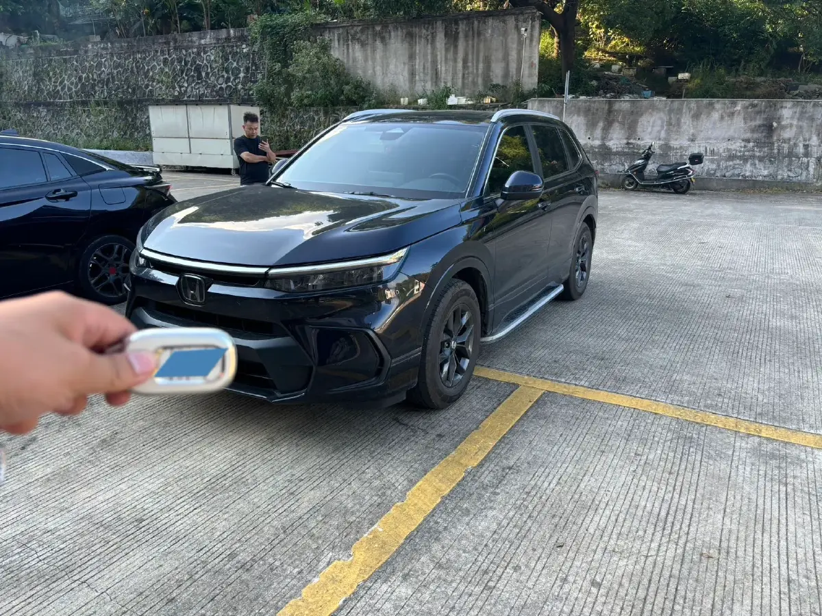 2025 Honda Breeze 1.5T 193HP L4 CVT