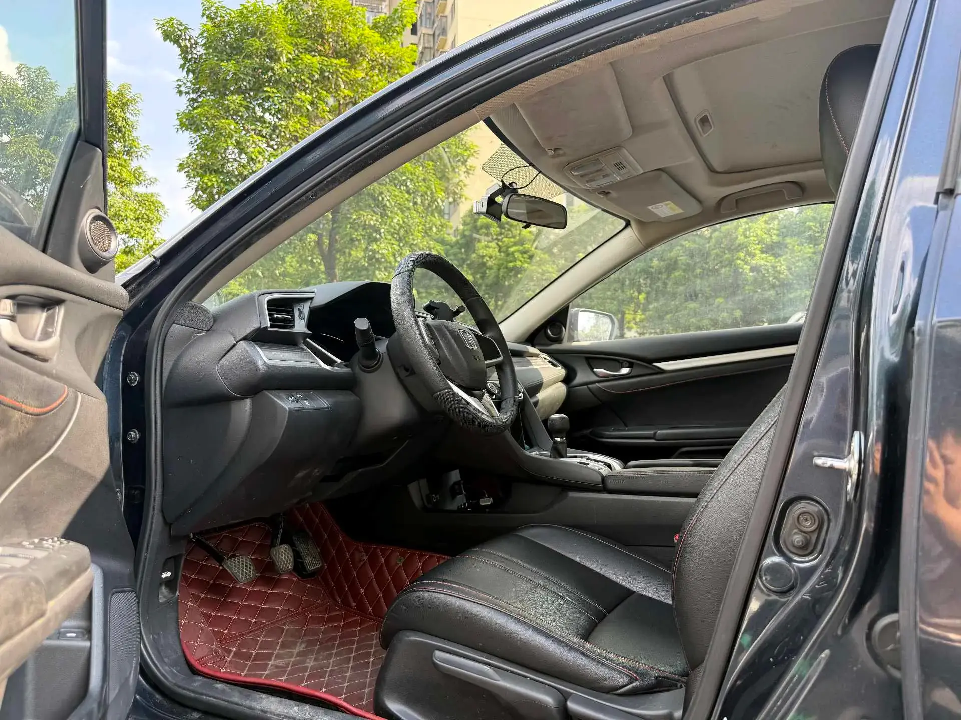 2019 HONDA CIVIC thumbnail 4