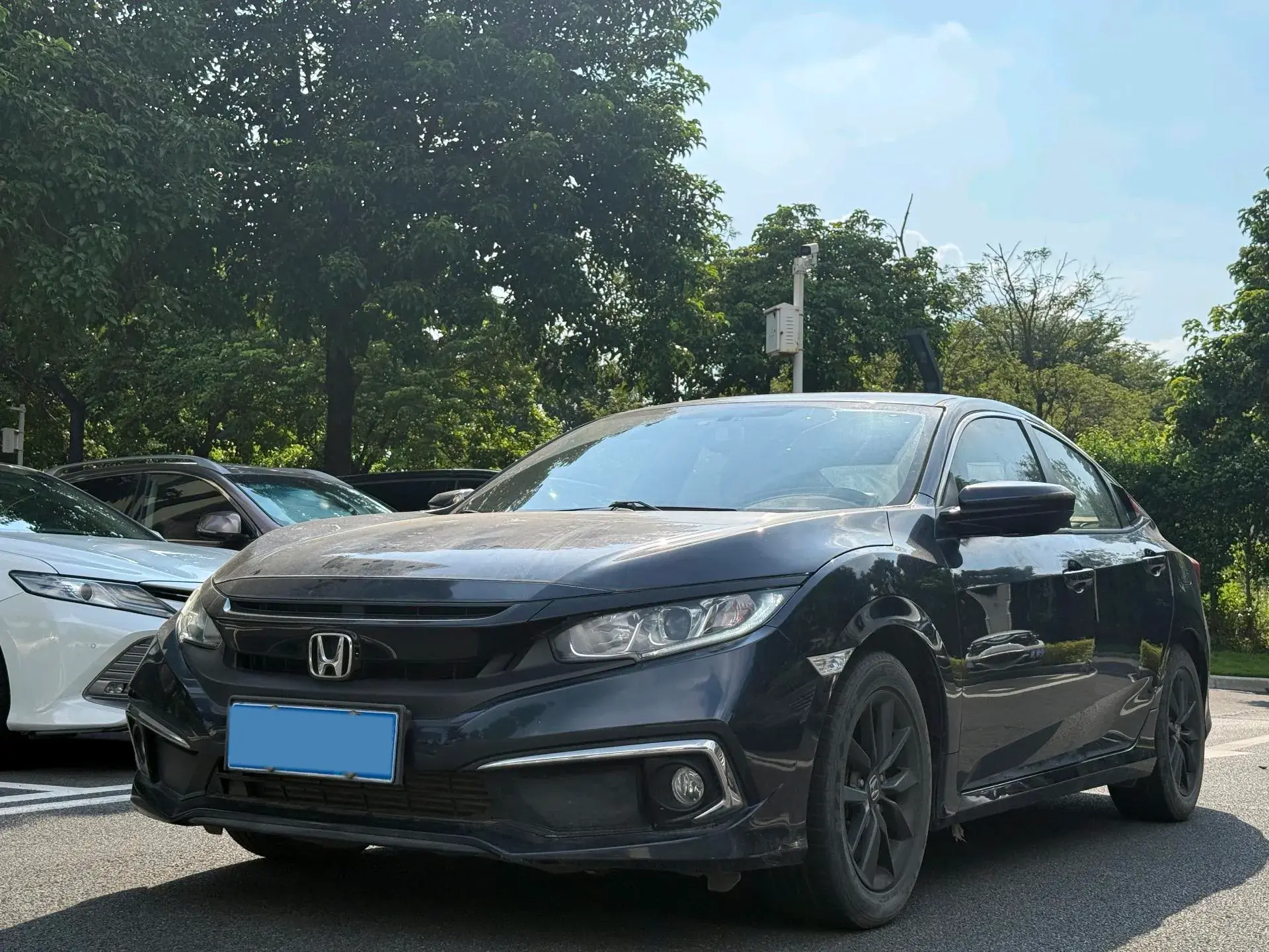 2019 HONDA CIVIC view 1