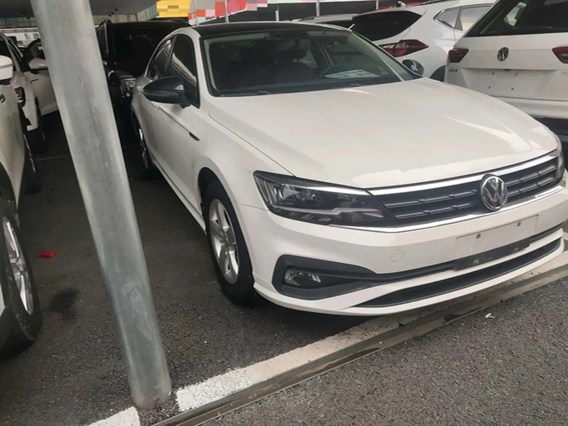 2019 VOLKSWAGEN LAMANDO thumbnail 3