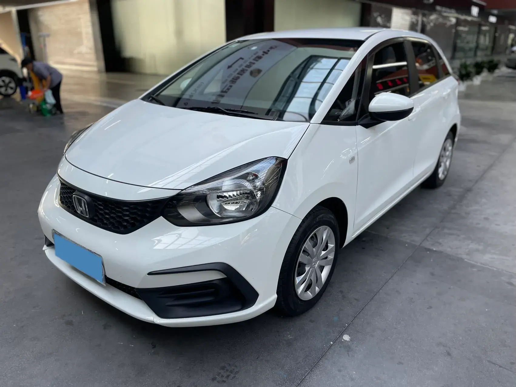 2021 HONDA FIT view 1