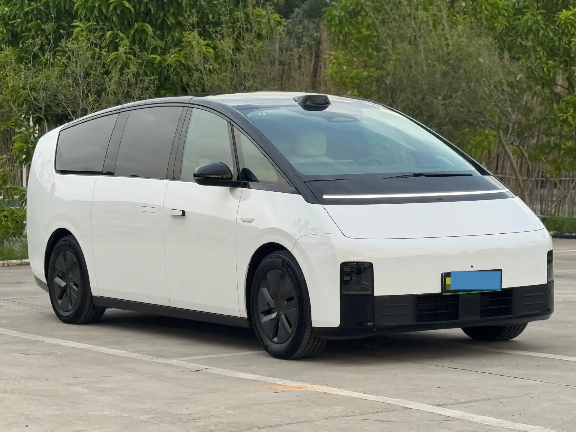 2024 LI MEGA thumbnail 3