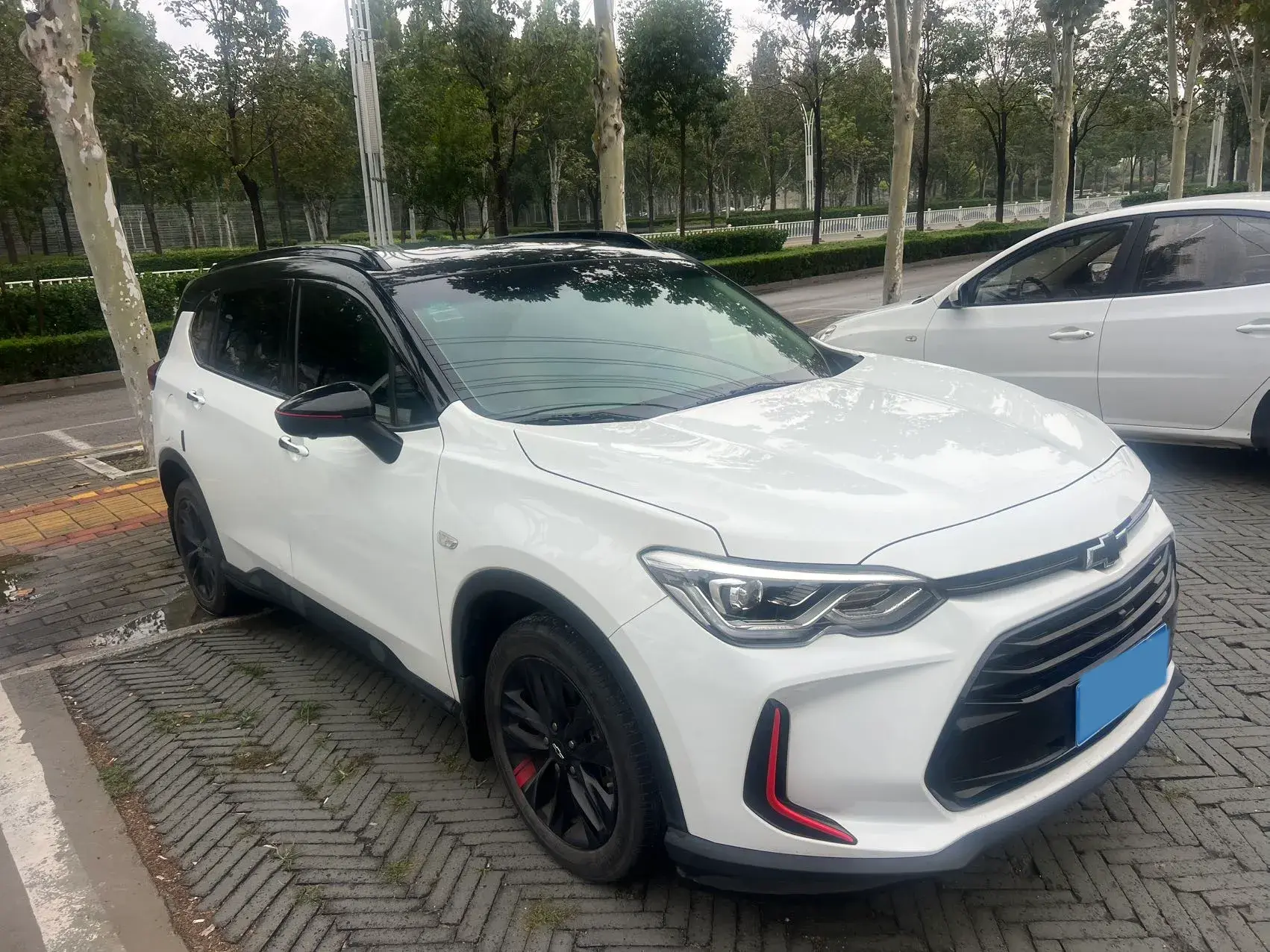 2019 CHEVROLET ORLANDO thumbnail 2