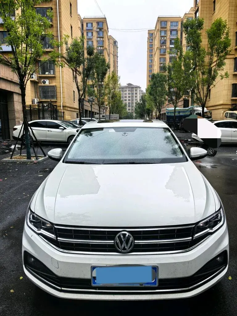 2020 VOLKSWAGEN BORA thumbnail 2