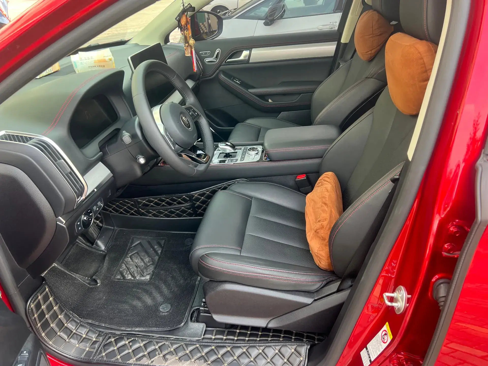 2018 BYD TANG thumbnail 4