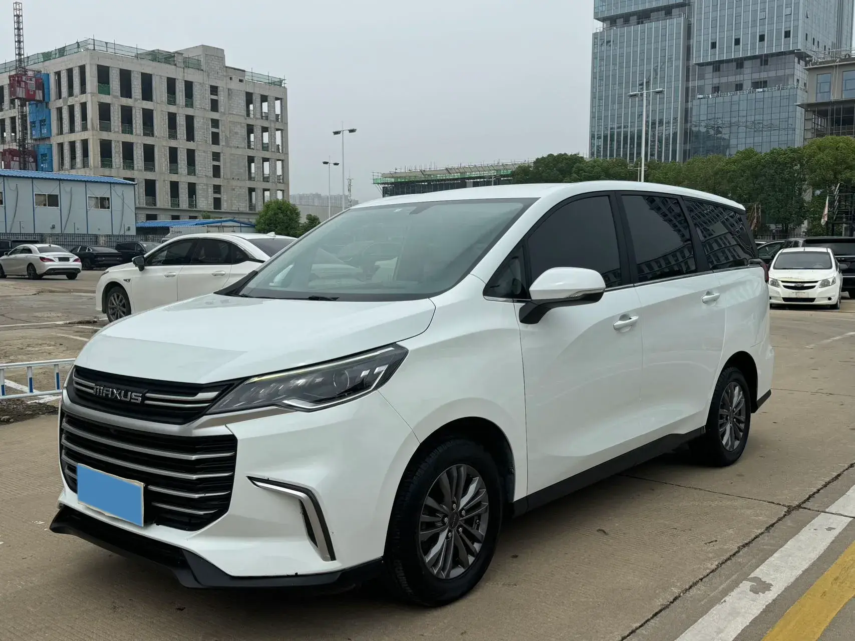 2021 MAXUS G50 view 1