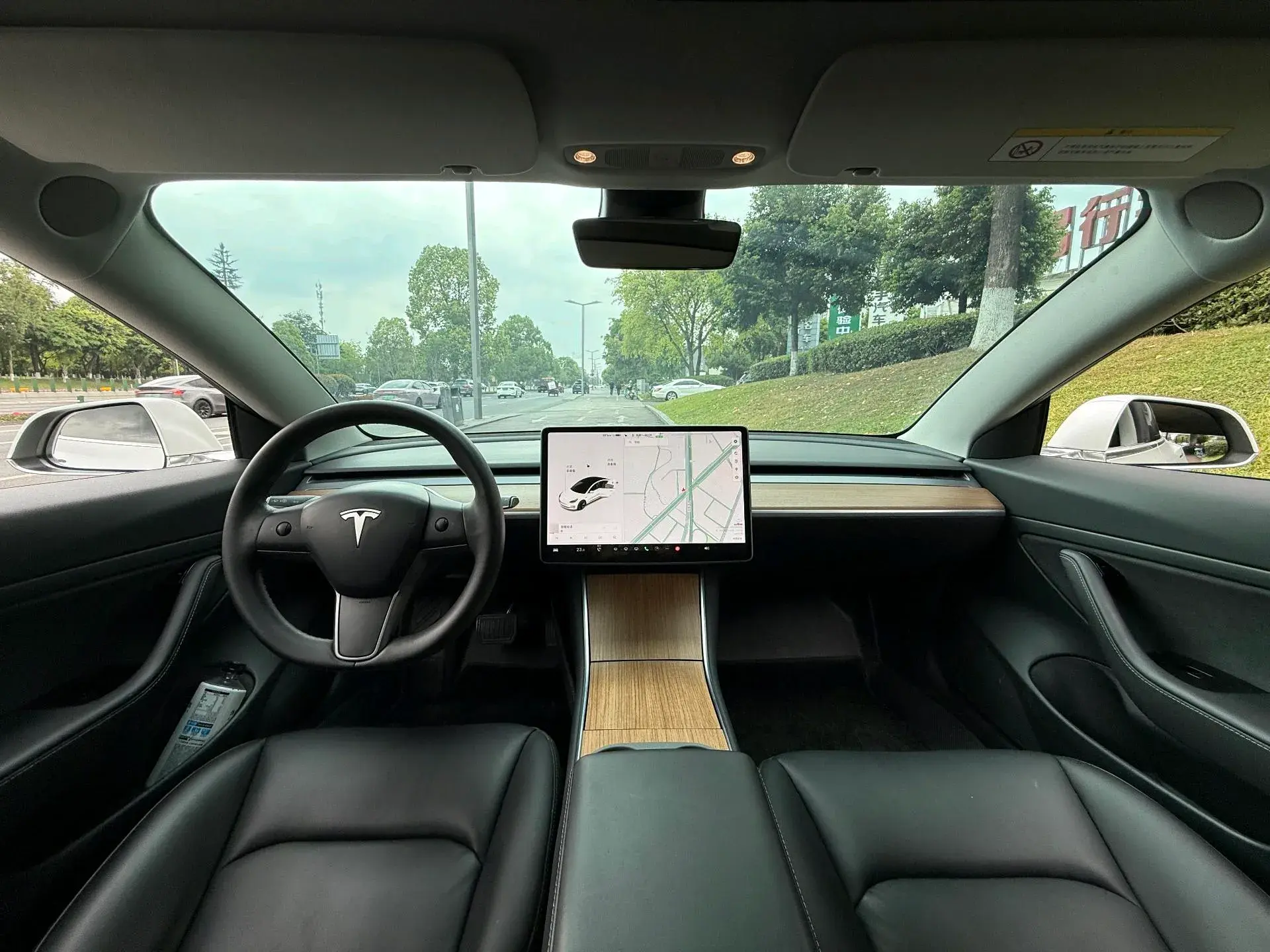 2022 TESLA MODEL thumbnail 3