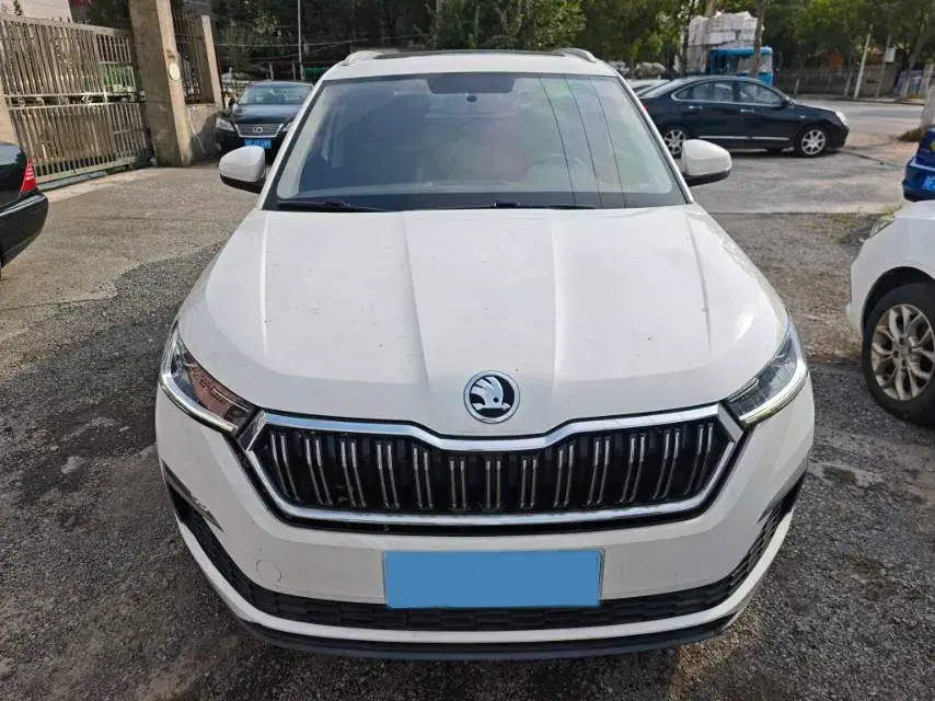 2020 SKODA KAMIQ thumbnail 2