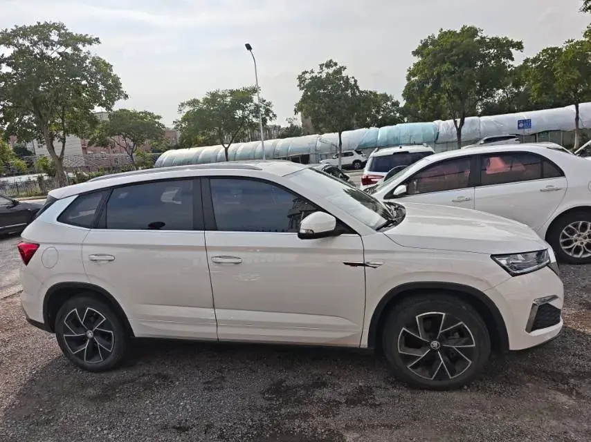 2020 SKODA KAMIQ thumbnail 3