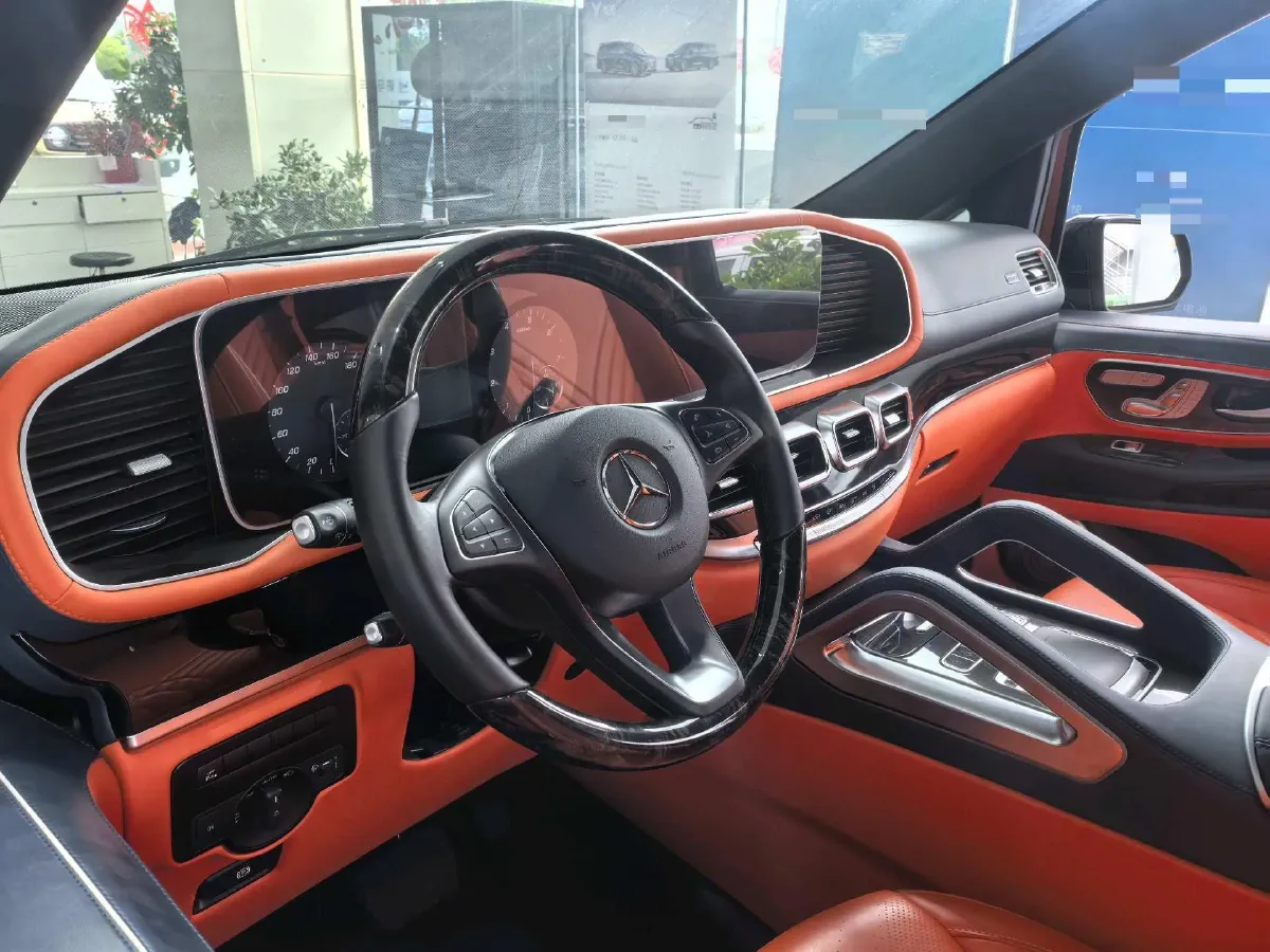 2023 Mercedes-Benz Vito 2.0T 211HP L4 9AT,autocango,china used car exporter,china ev exporter,chinese used car exporter,chinese used ev exporter