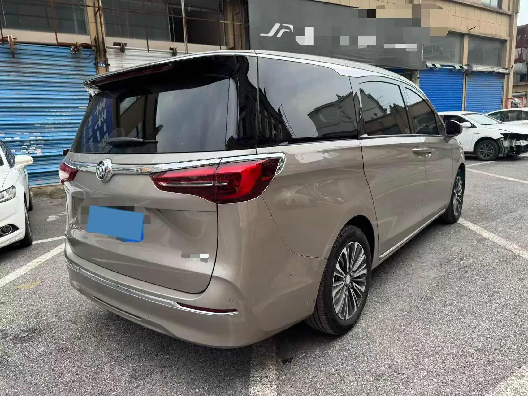 2023 BUICK GL8 thumbnail 3