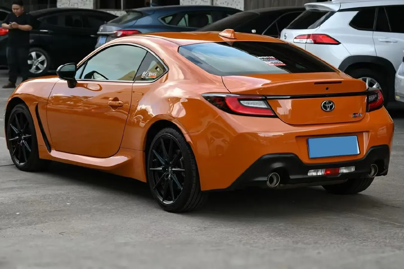 2023 Toyota 86 2.4L 234HP H4 6MT,autocango,china used car exporter,china ev exporter,chinese used car exporter,chinese used ev exporter