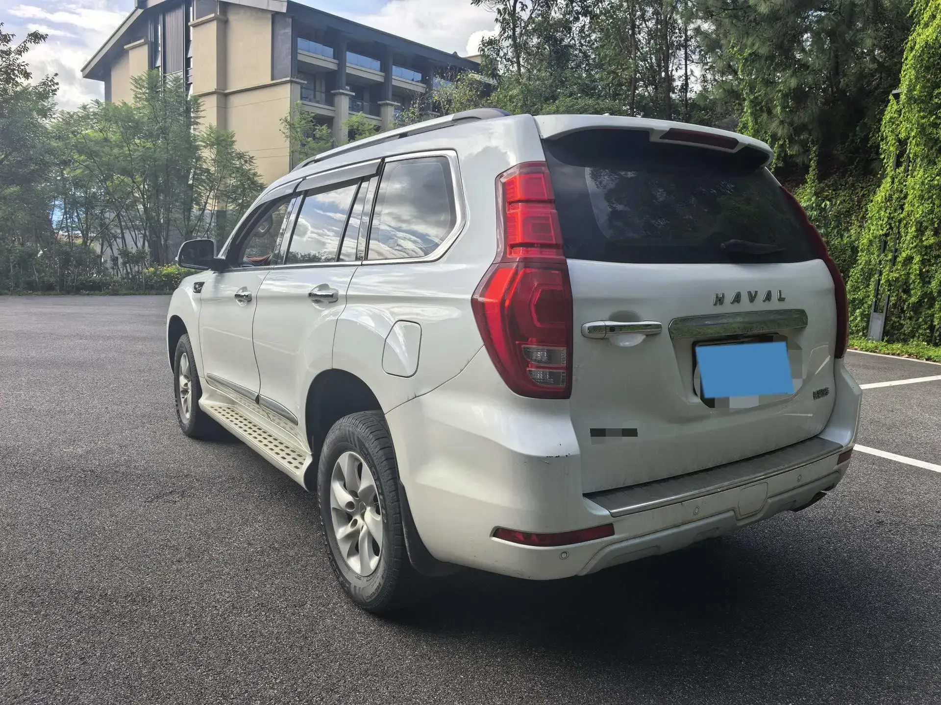 2022 HAVAL H9 thumbnail 2