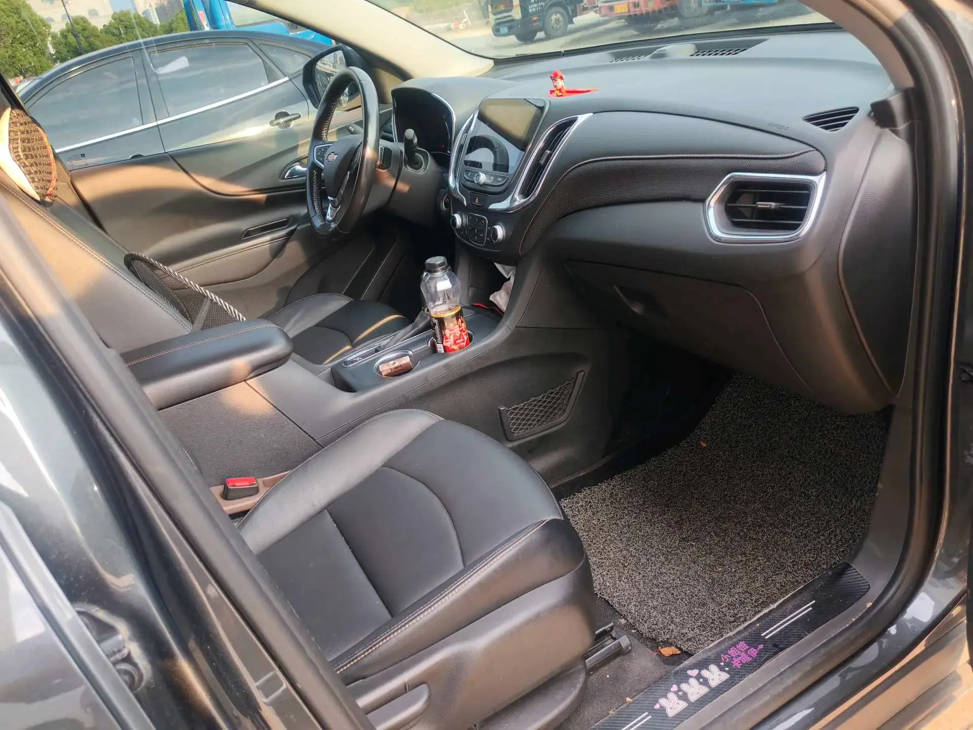 2018 CHEVROLET EQUINOX thumbnail 4