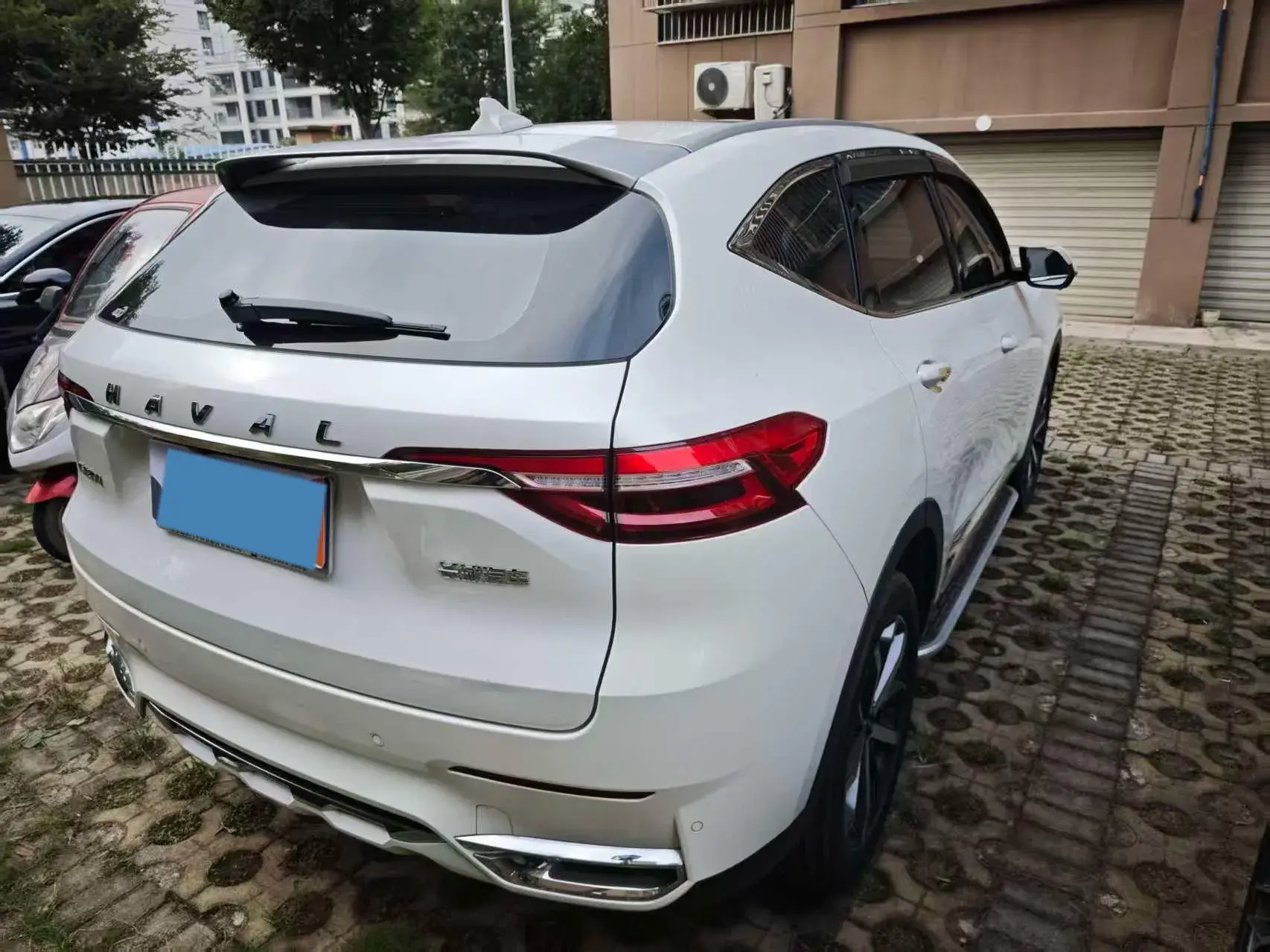 2021 HAVAL F7 thumbnail 4